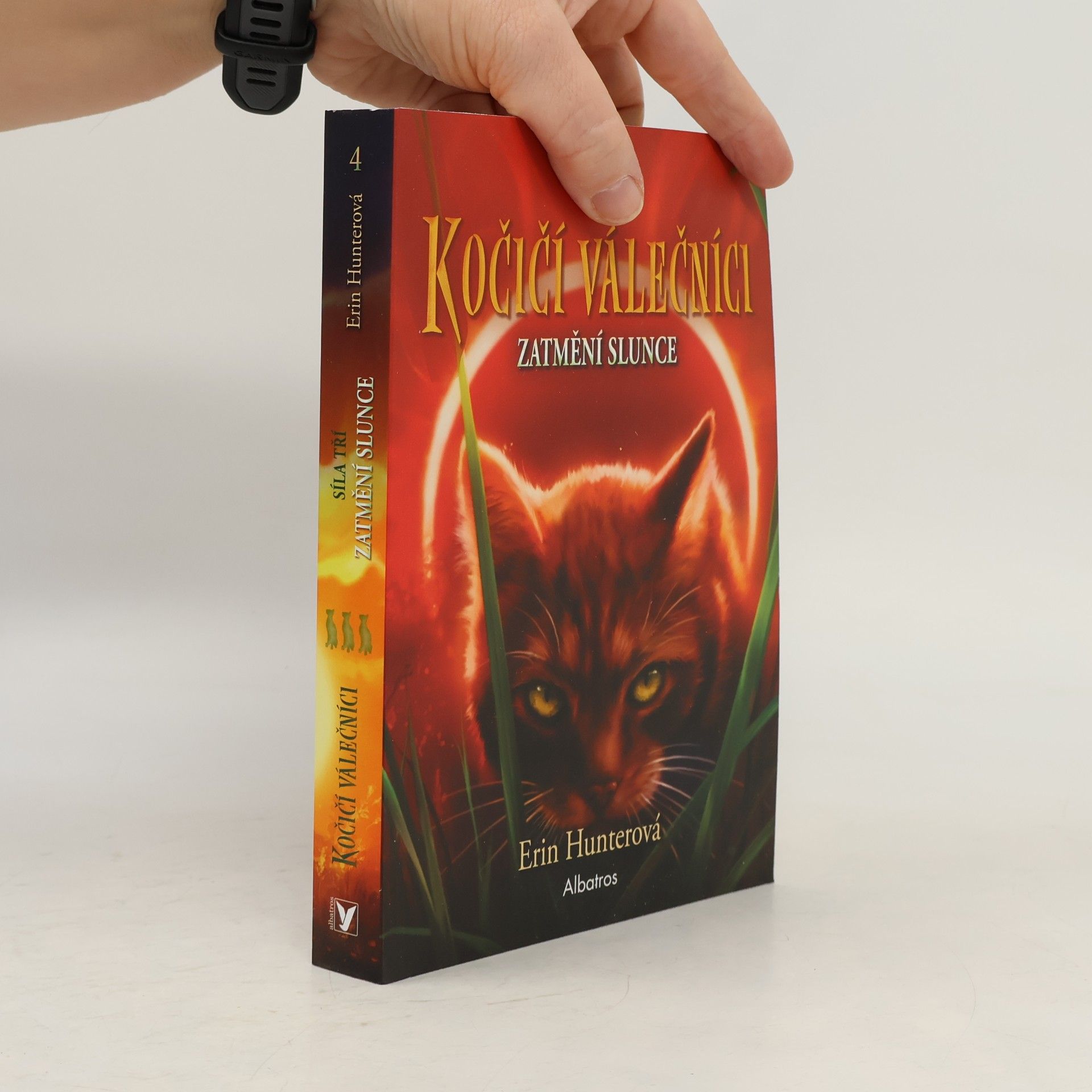 Erin Hunter Zatmění slunce