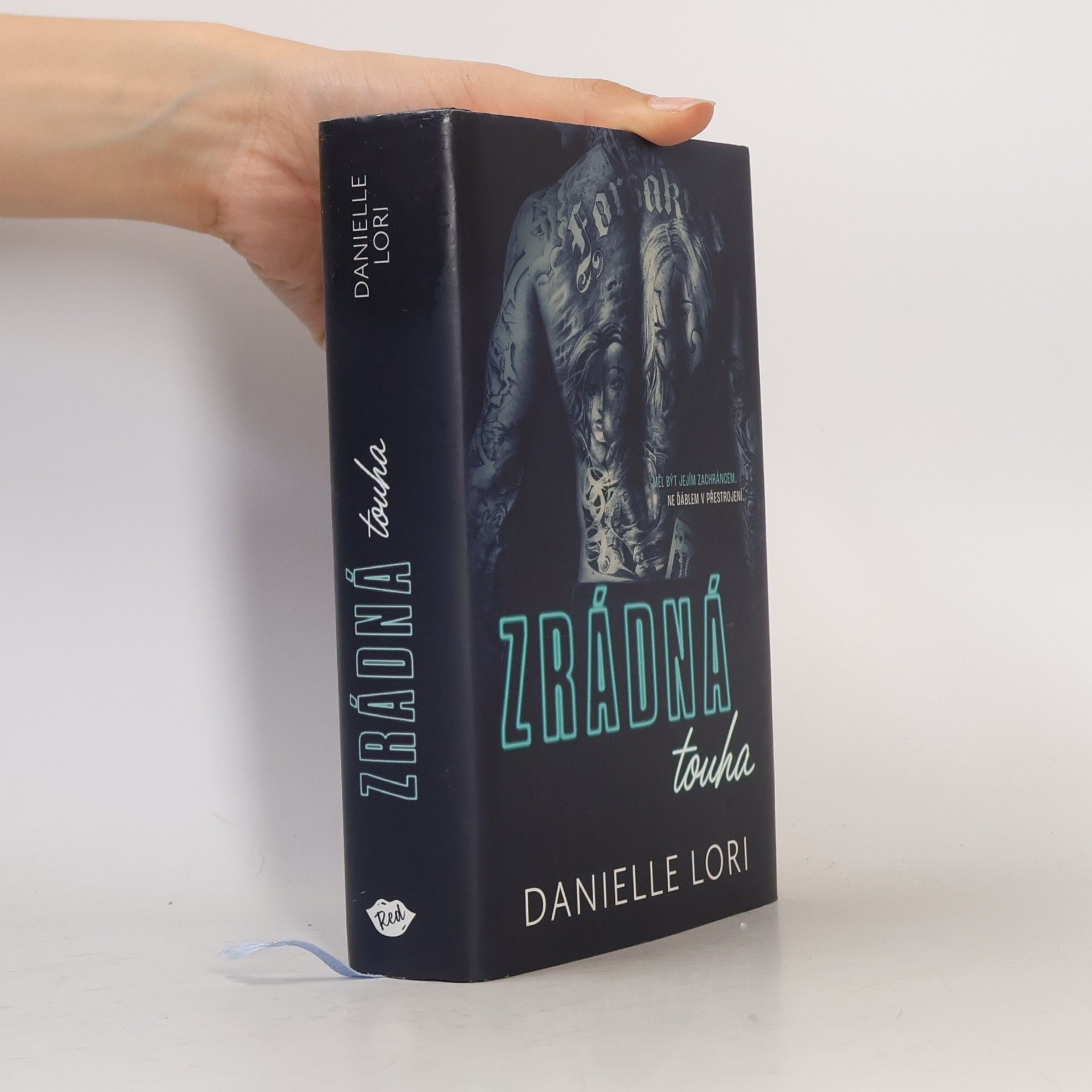 Danielle Lori Zrádná touha