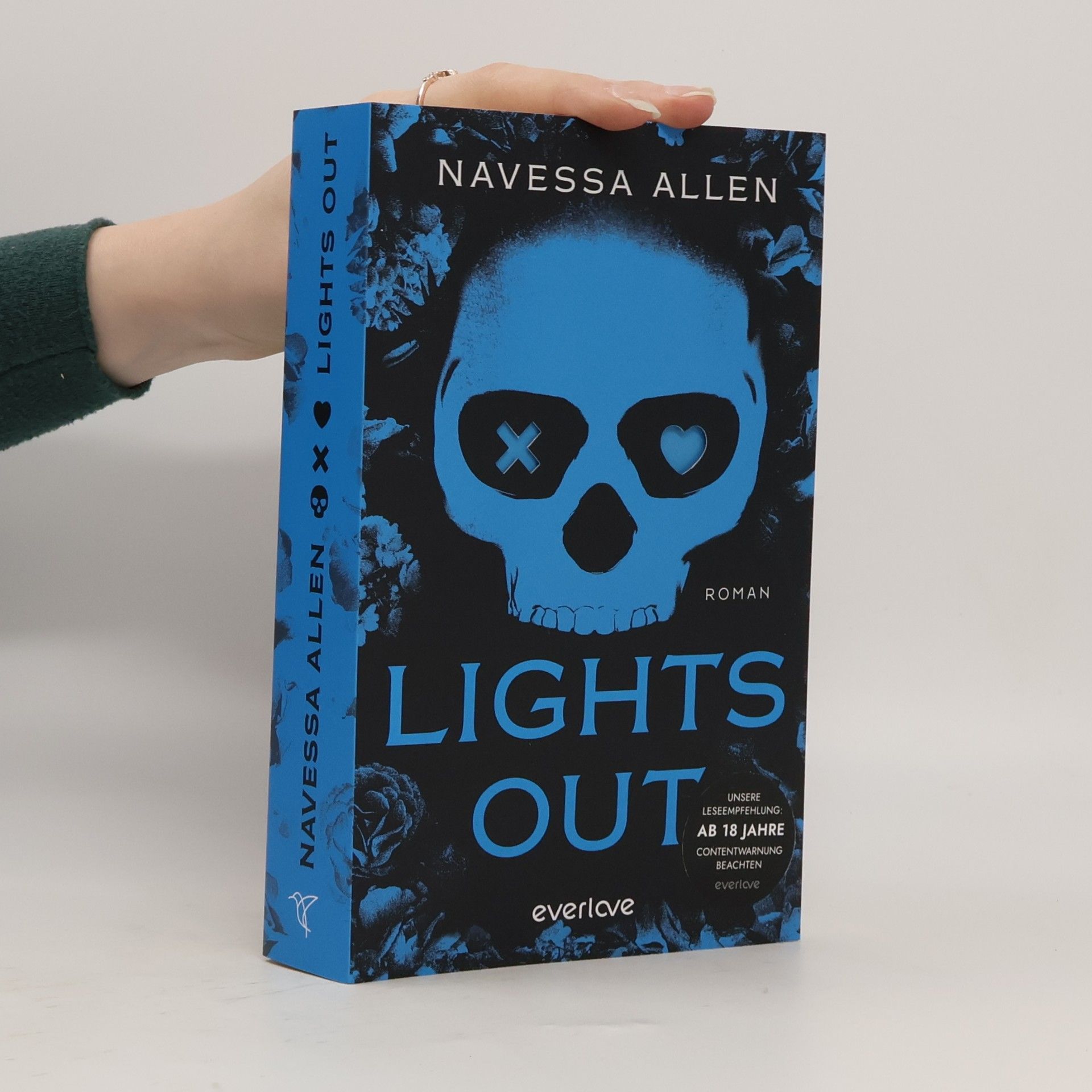 Navessa Allen Lights Out