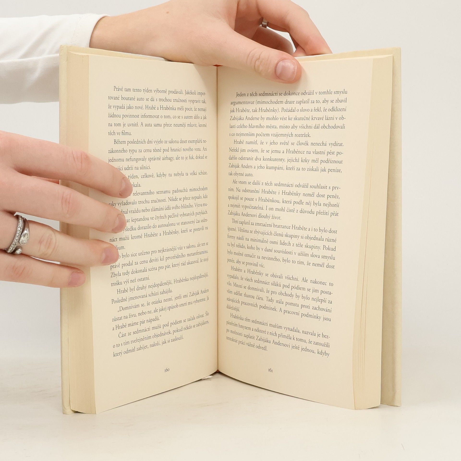 Jonas Jonasson Zabiják Anders a jeho přátelé (a sem tam nepřítel)