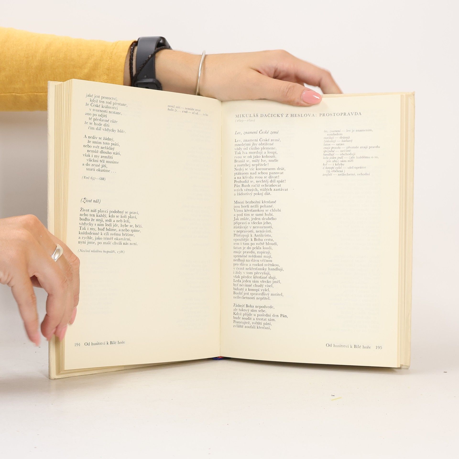 Josef Hrabák Tisíc let české poezie I.