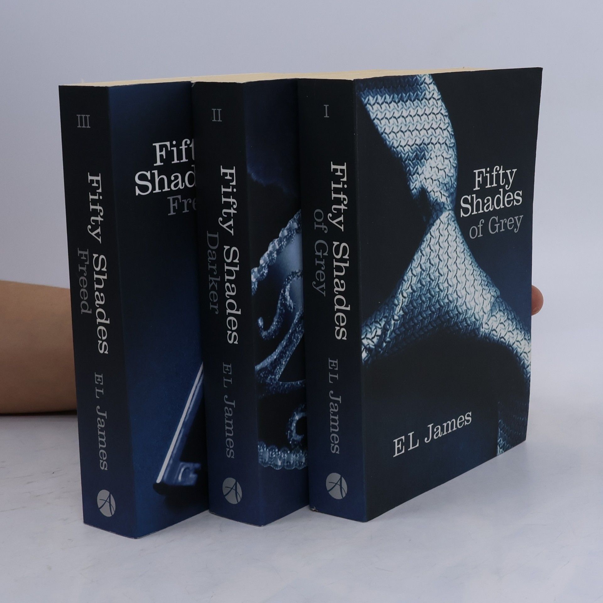 E L James Fifty Shades of Grey 1-3