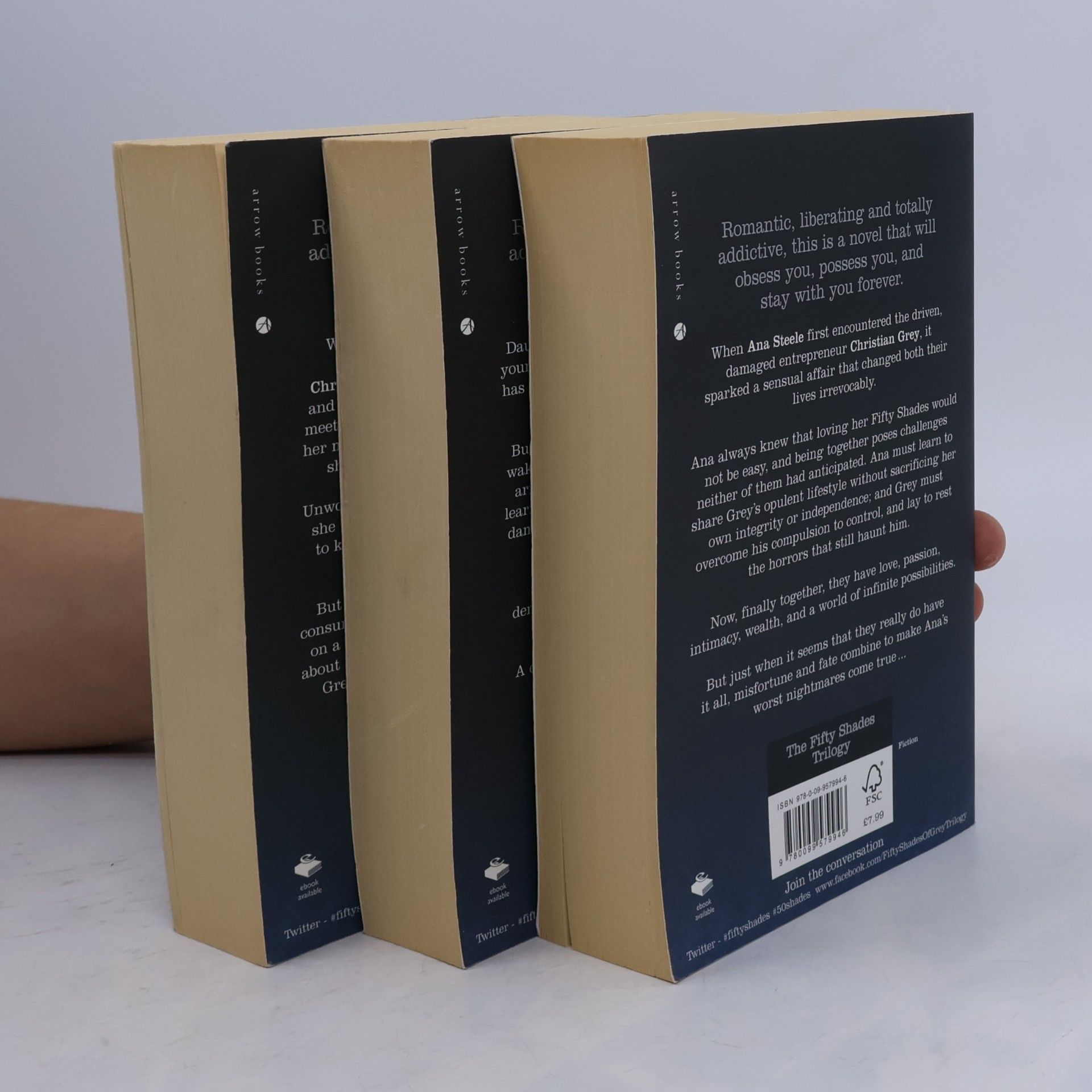E. L. James Fifty Shades of Grey 1-3
