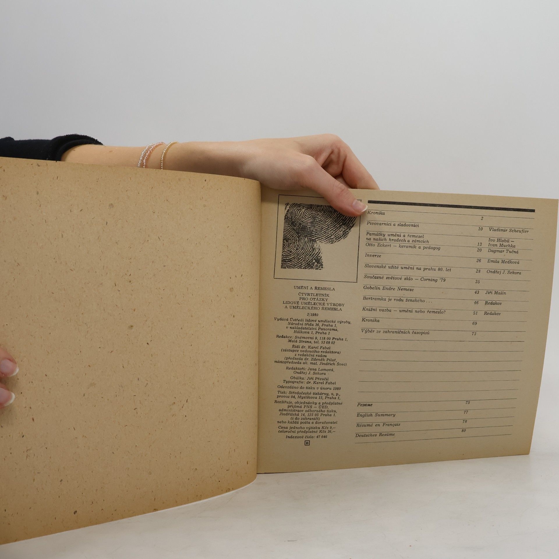 Autorenkollektiv Umění a řemesla 2/1980