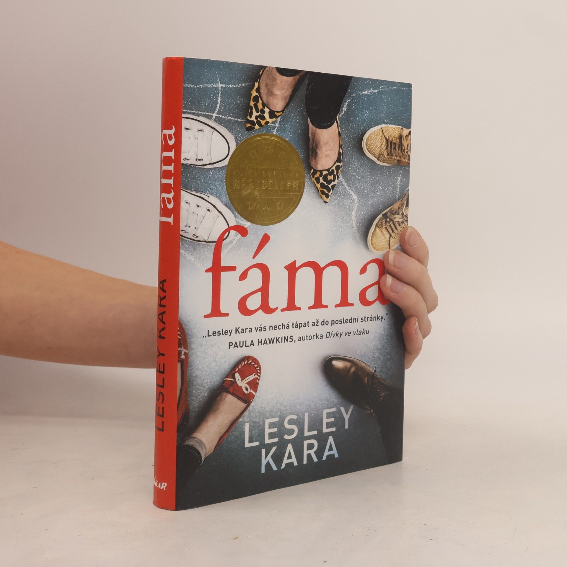 Lesley Kara Fáma