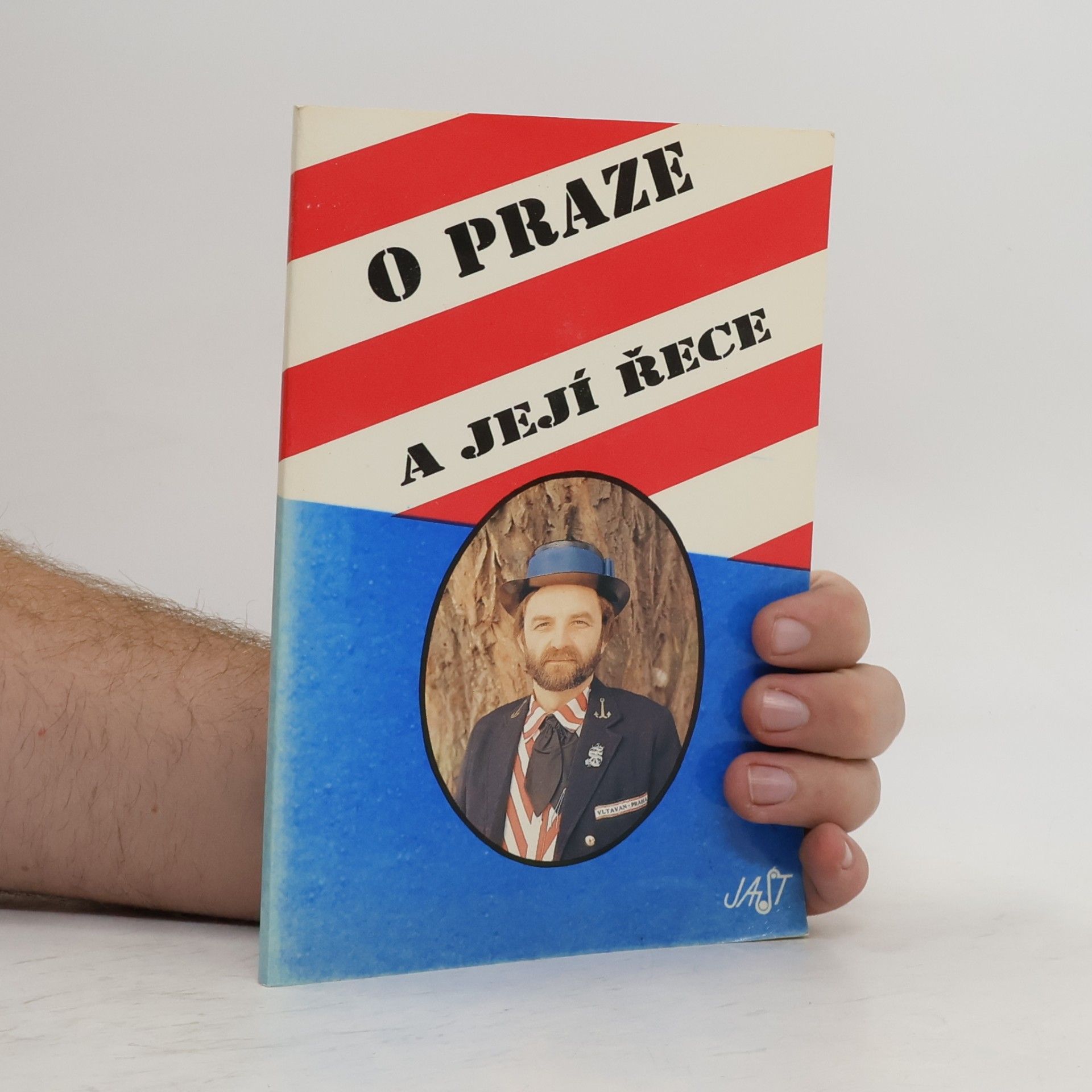 Kolektiv autorů O Praze a její řece