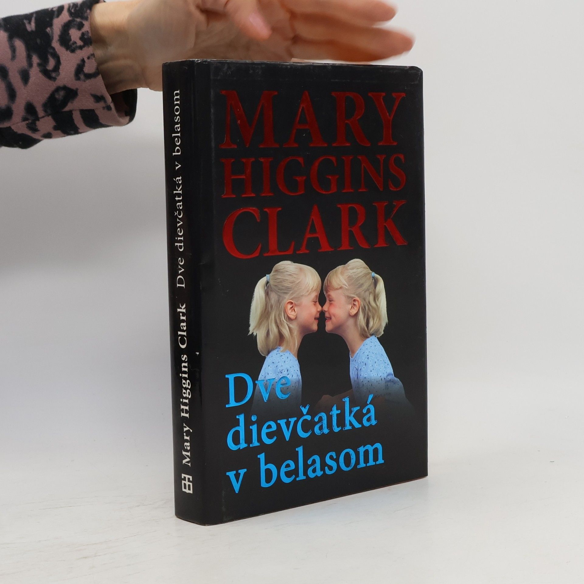 Mary Higginsová Clarková Dve dievčatká v belasom