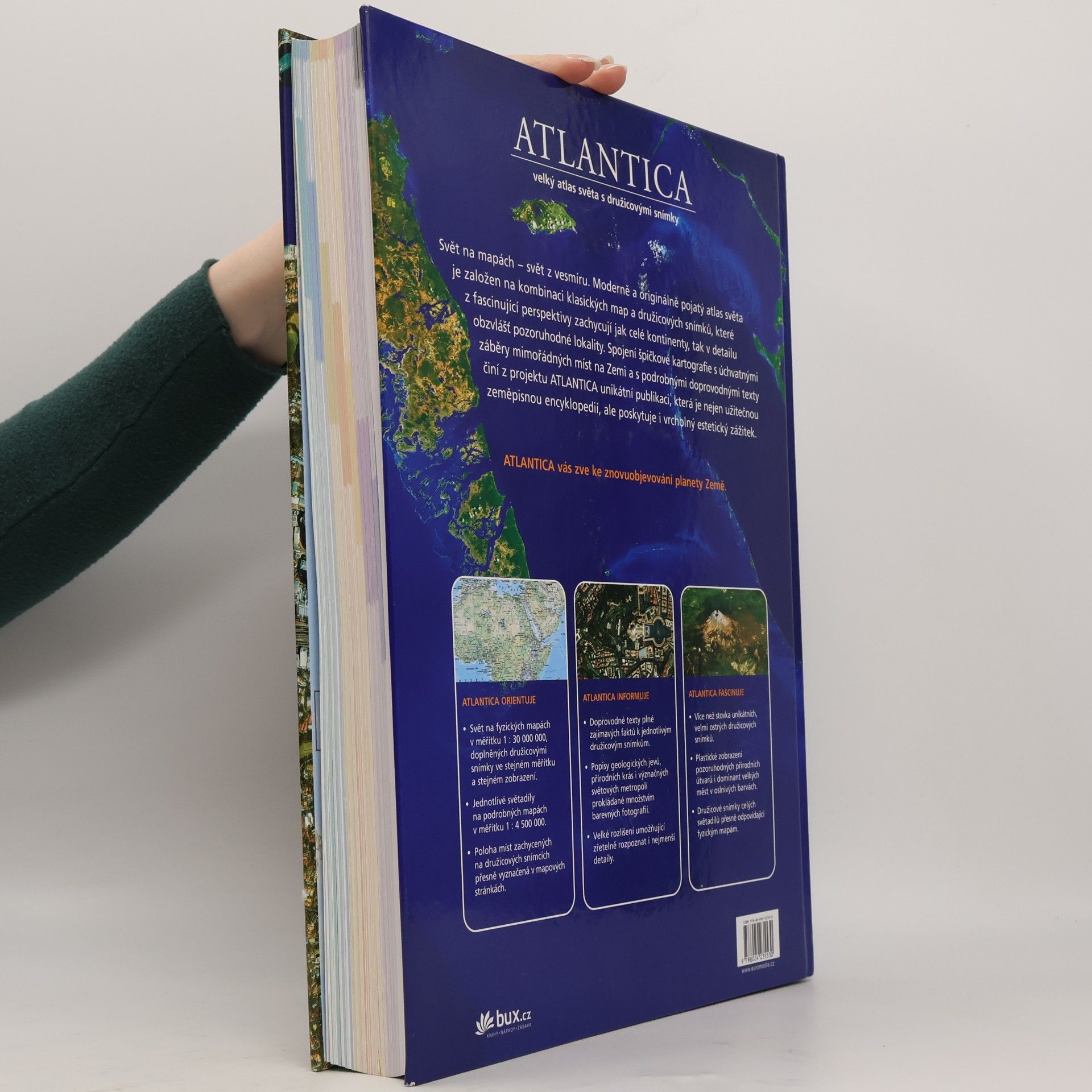 Irmgard Sigg Atlantica: Velký atlas světa s družicovými snímky