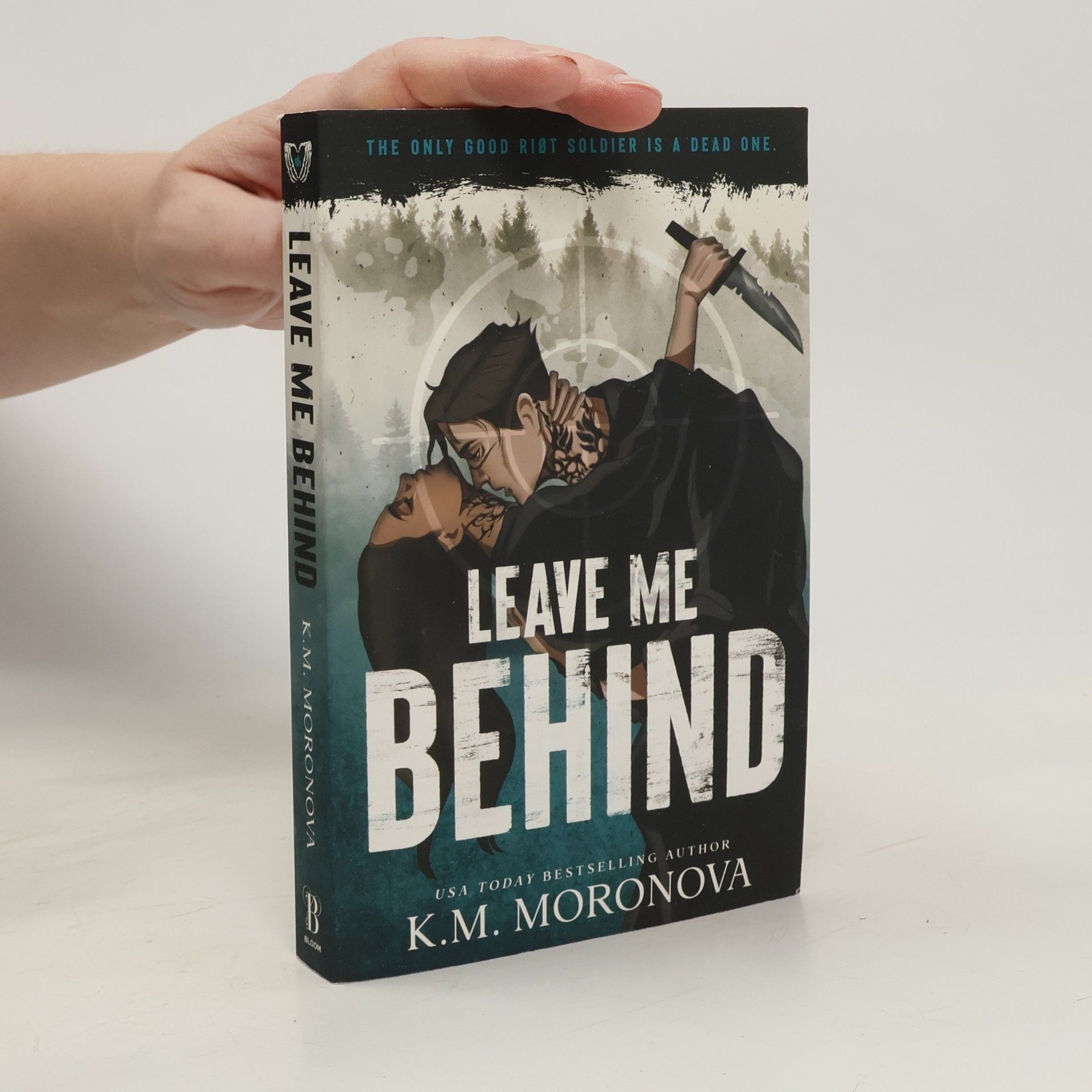 K M Moronova Leave Me Behind