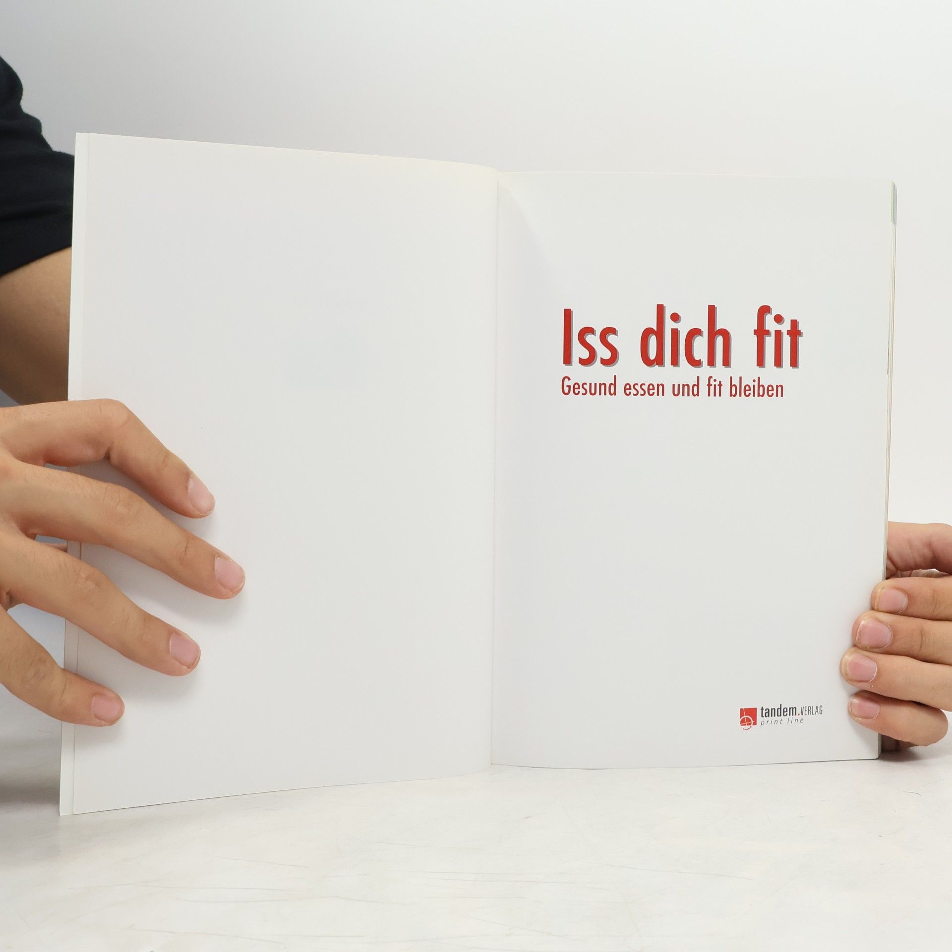 Autores varios Iss dich fit: Gesund essen und fit bleiben