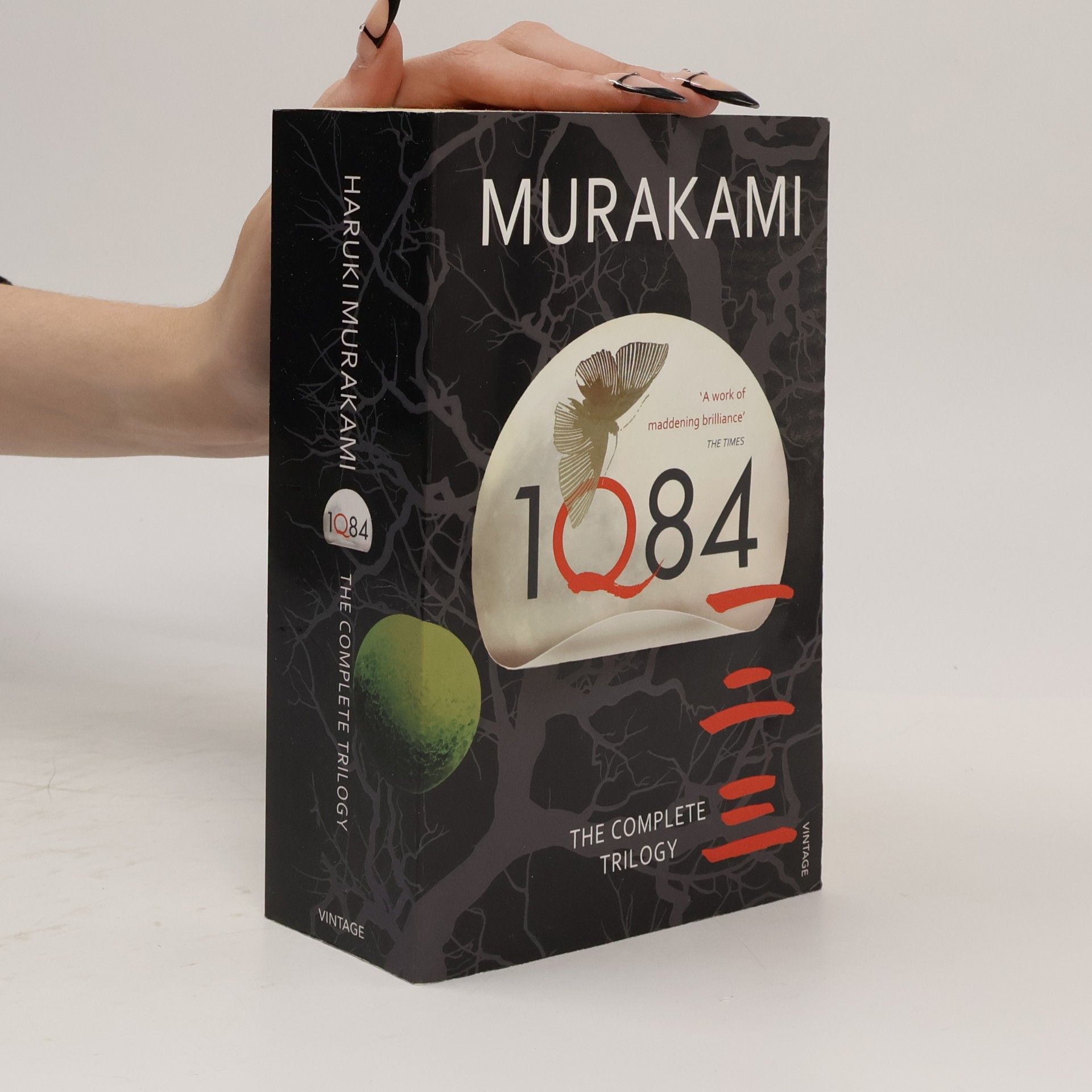 Haruki Murakami 1Q84. The Complete Trilogy