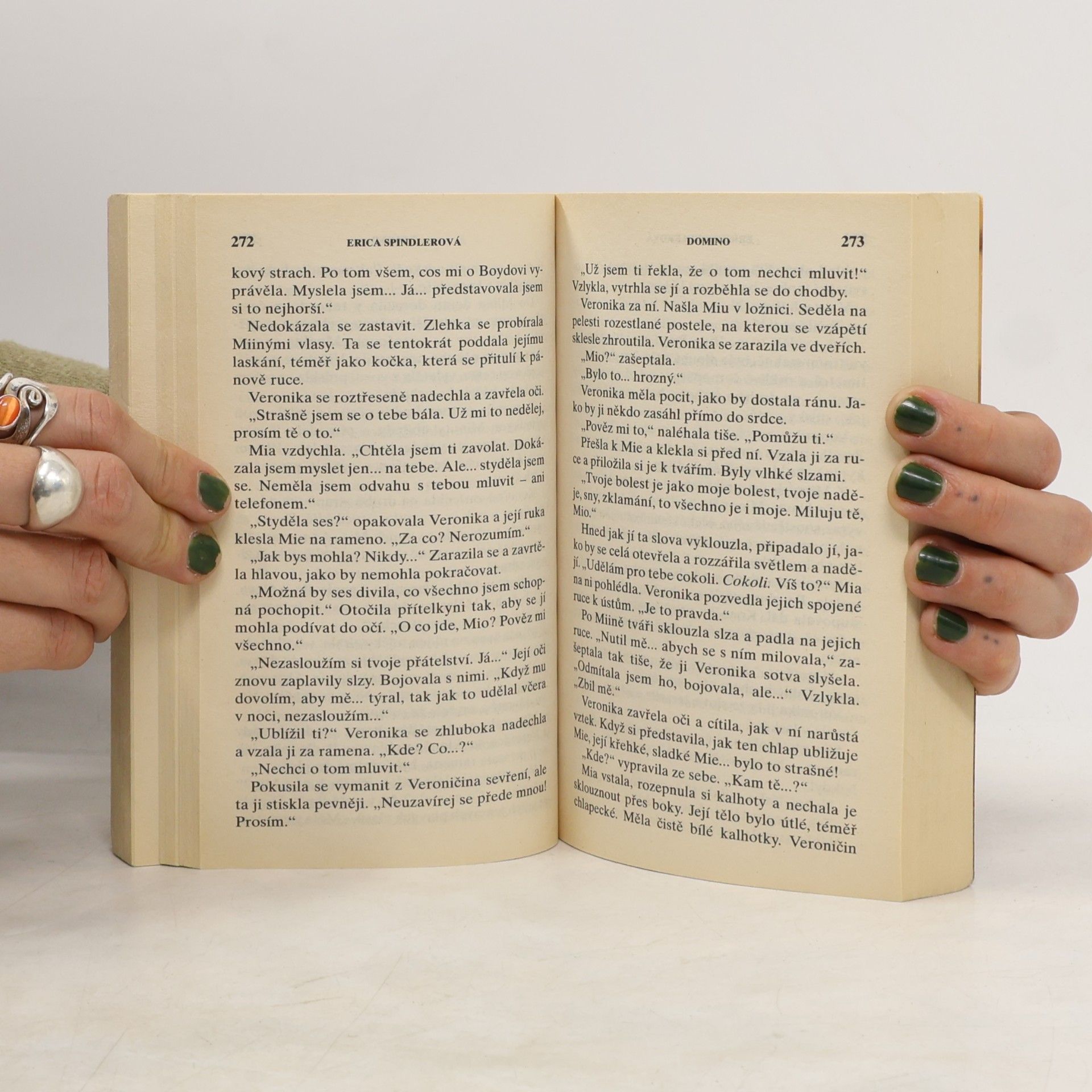 Erica Spindler Domino
