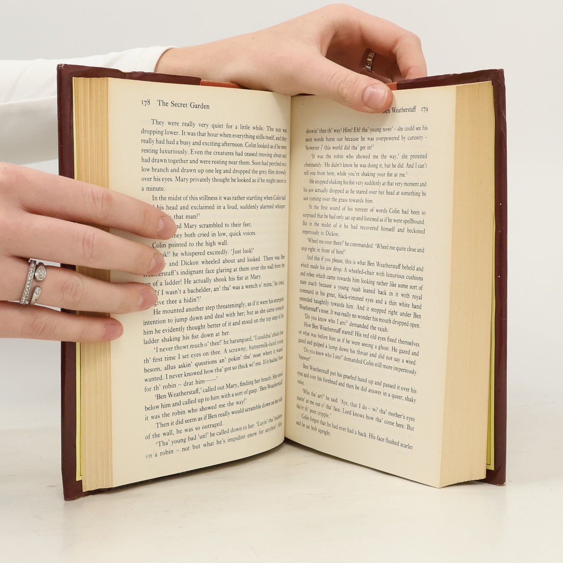 Frances Hodgson Burnett The secret garden. A little princess. Little Lord Fauntleroy