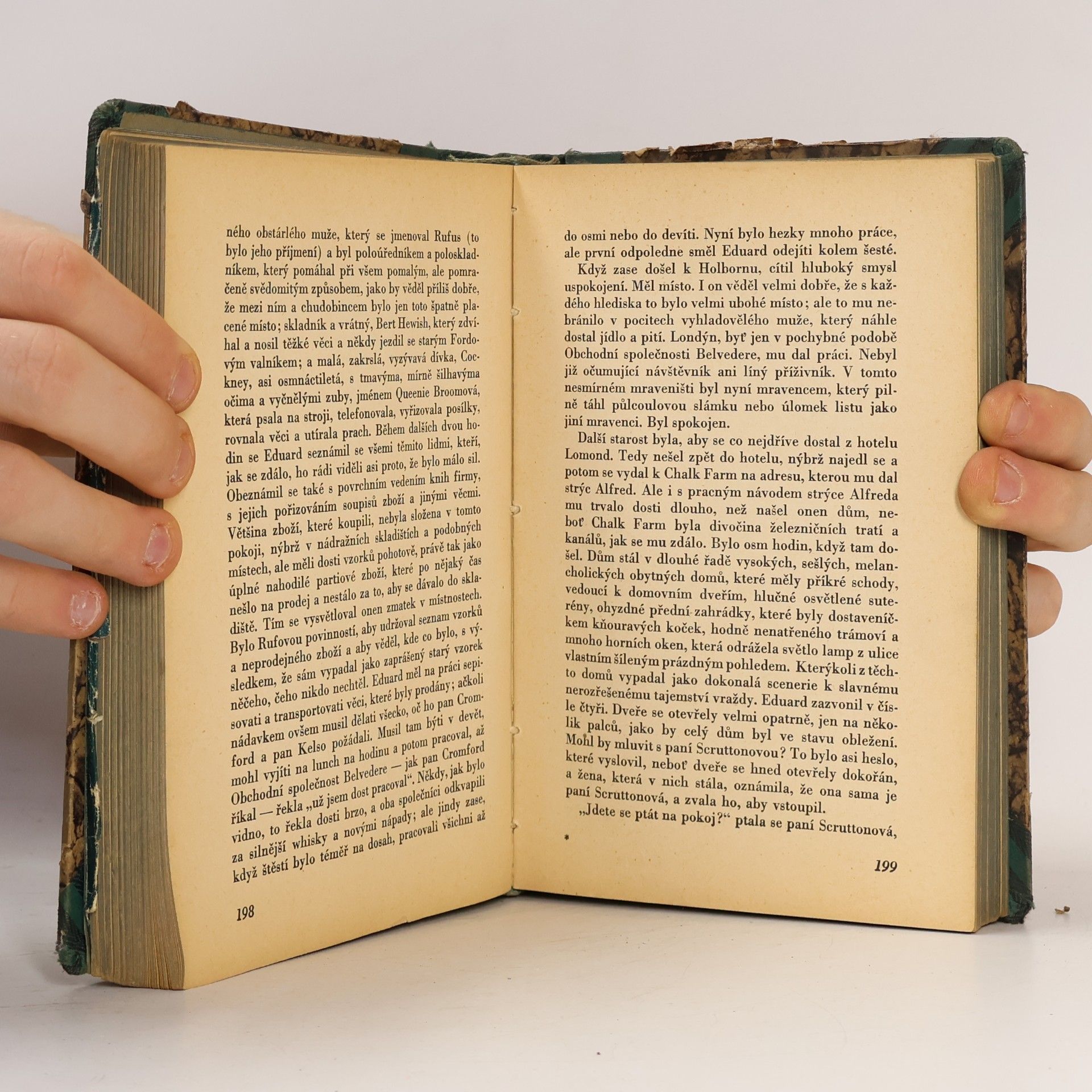 J. B. John Boynton Priestley Milenci v kamenném lese