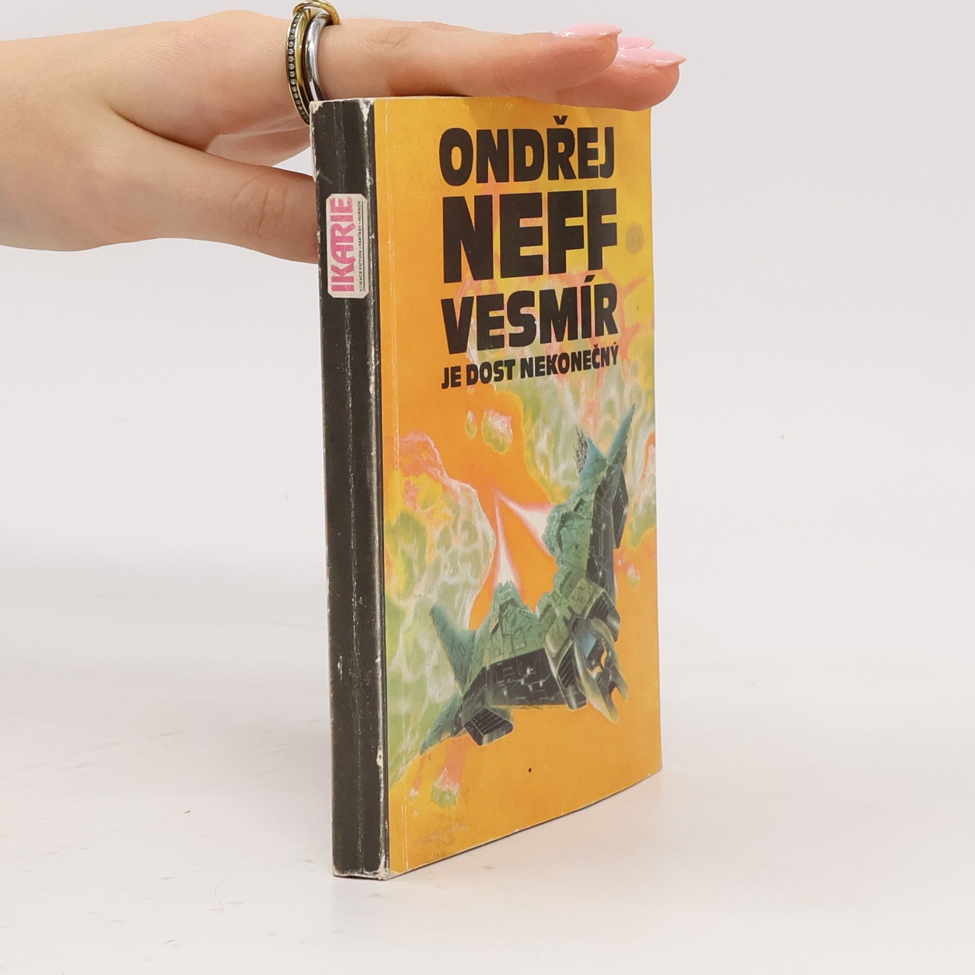 Vesmír je dost nekonečný
