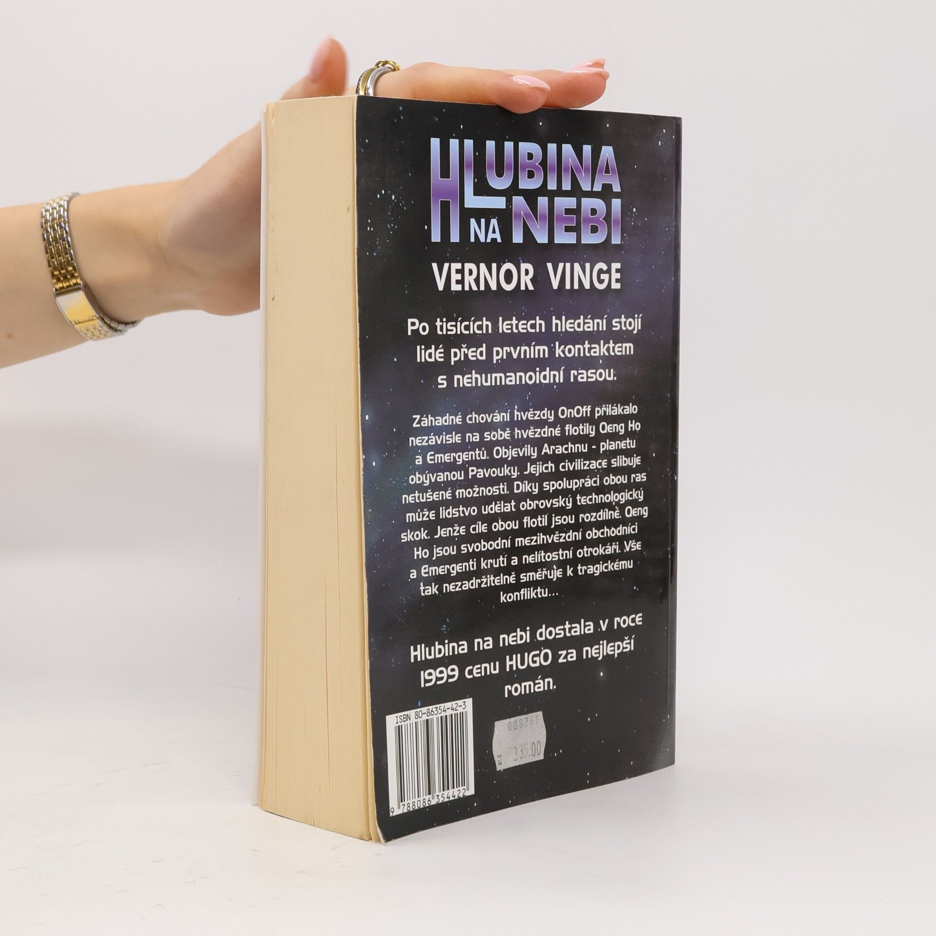 Vernor Vinge Hlubina na nebi