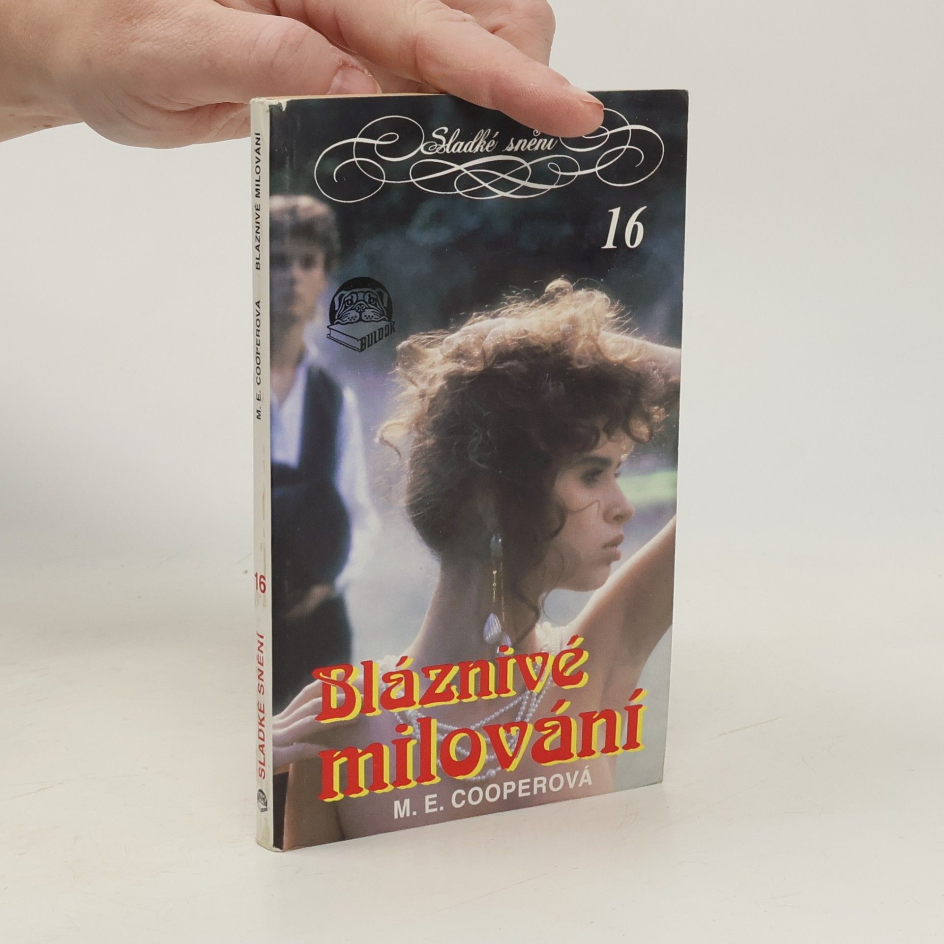 M. E. Cooper Bláznivé milování