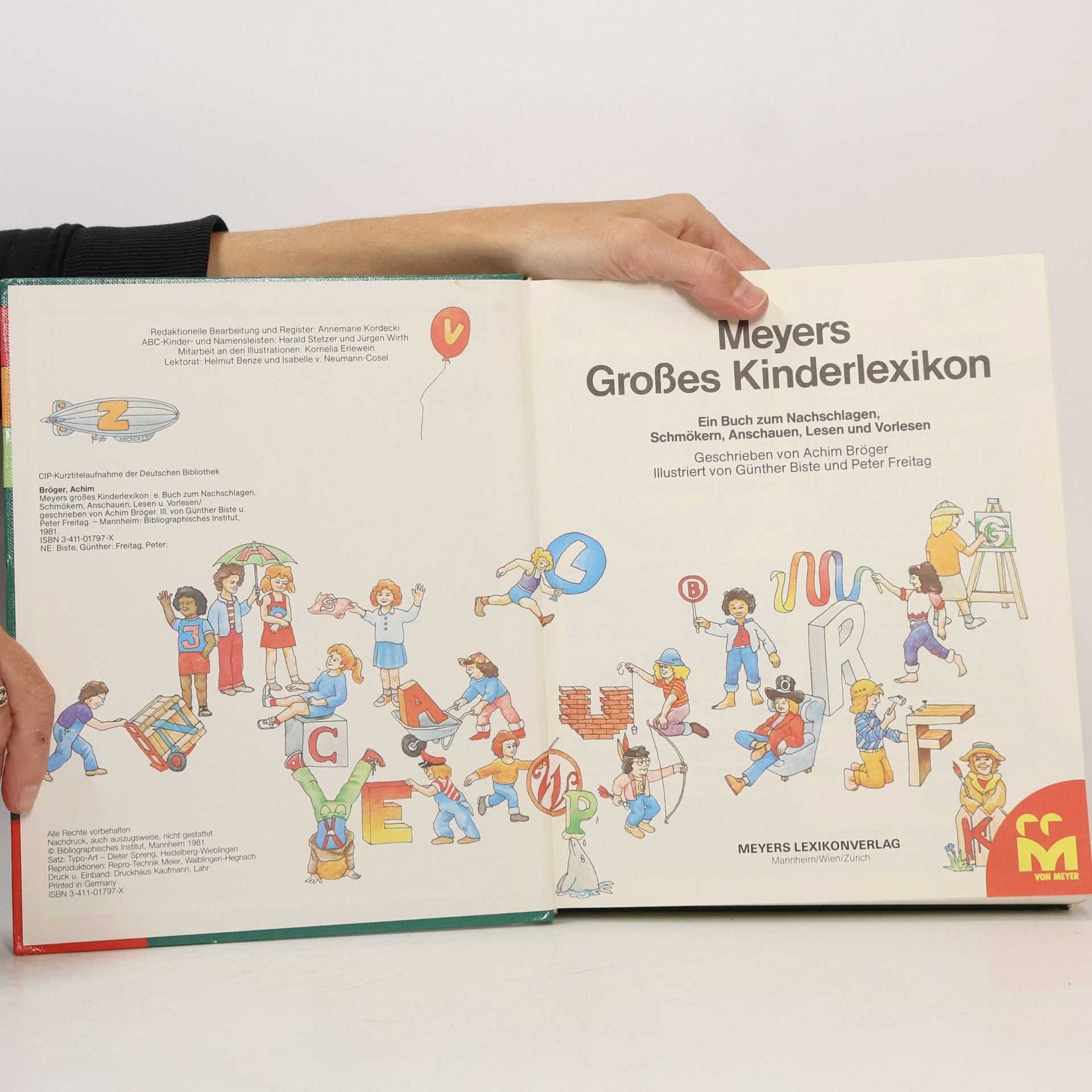 Achim Br&Ouml;Ger Meyers Grosses Kinder-Lexikon