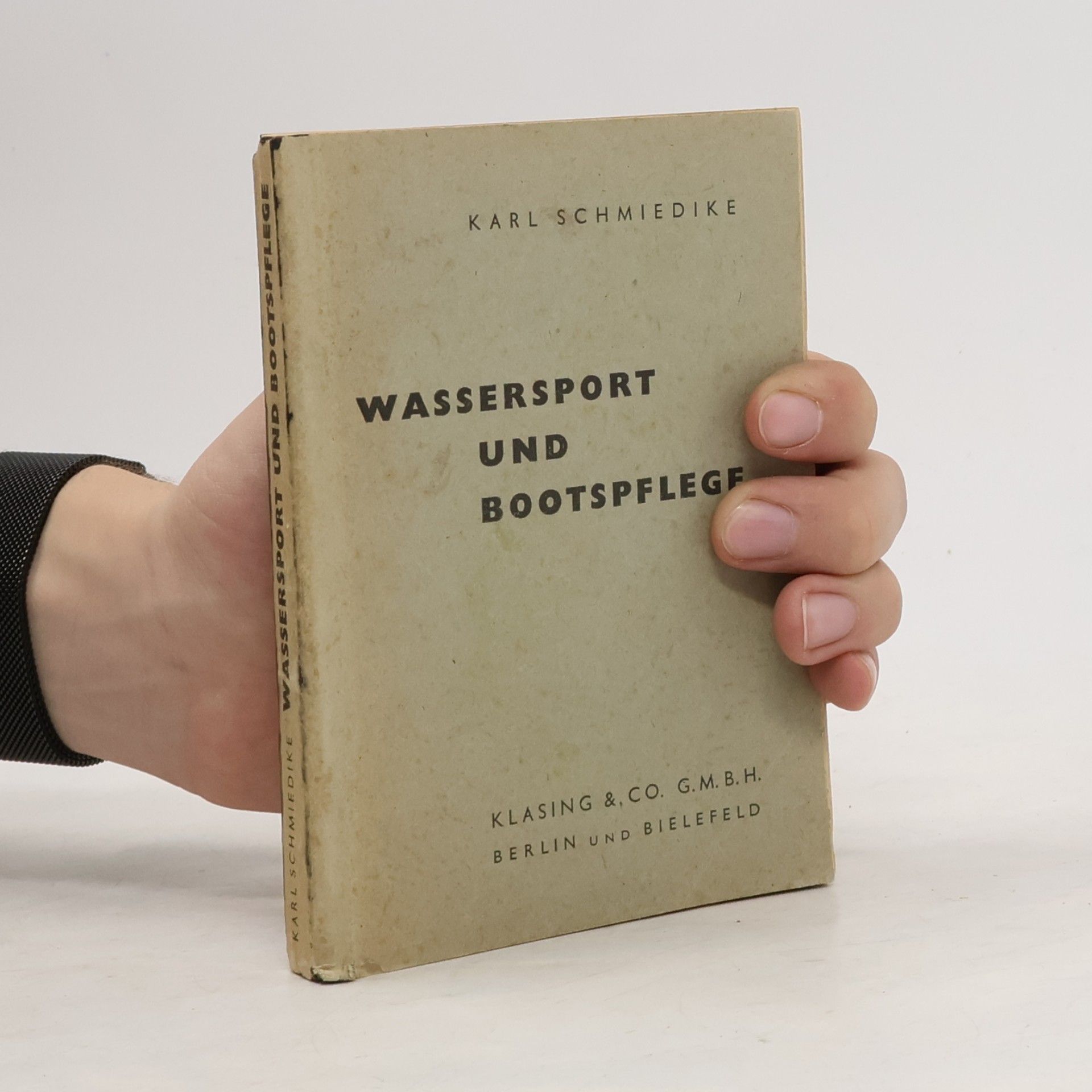 Wassersport und Bootspflege