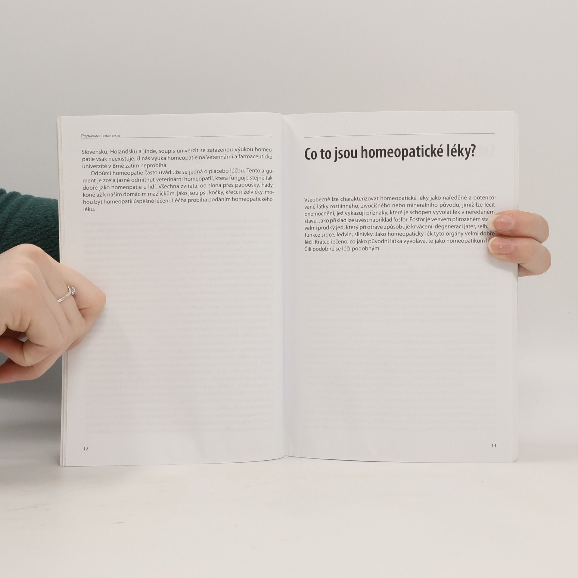 Michaela Švaříčková Poznáváme homeopatii - Jak šetrně léčit psy a kočky