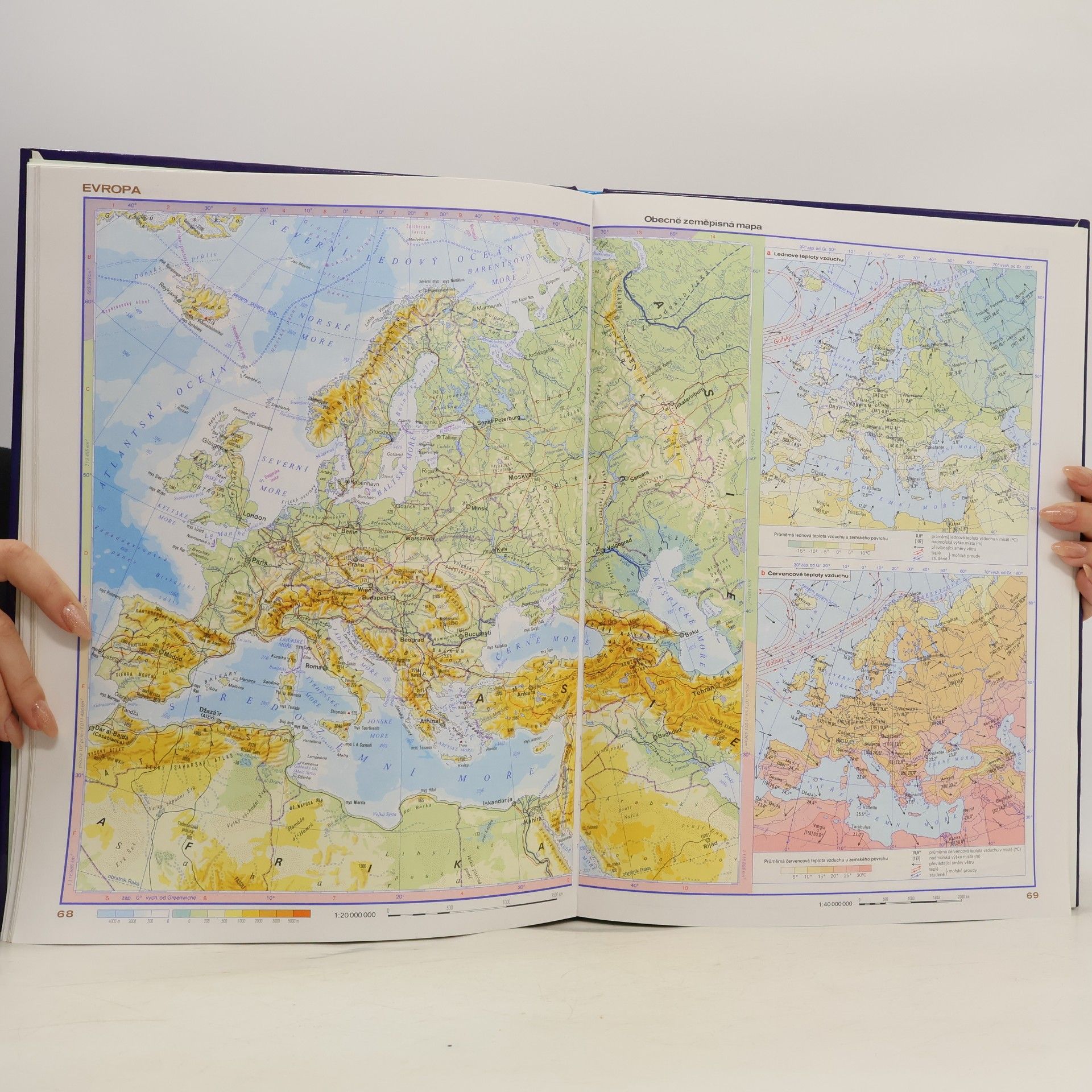 Kolektiv autorů Školní atlas světa