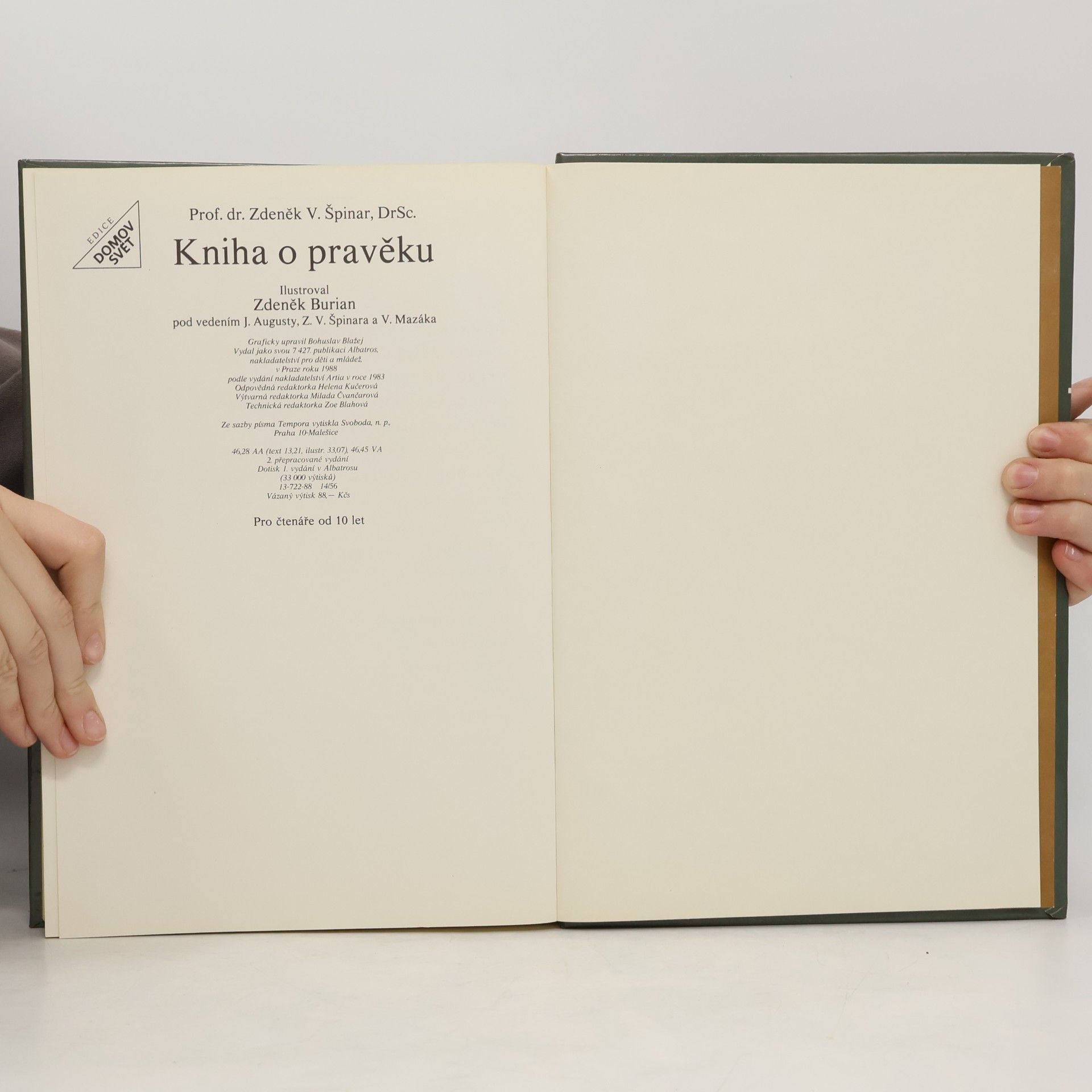 Zdeněk Vlastimil Špinar Kniha o pravěku