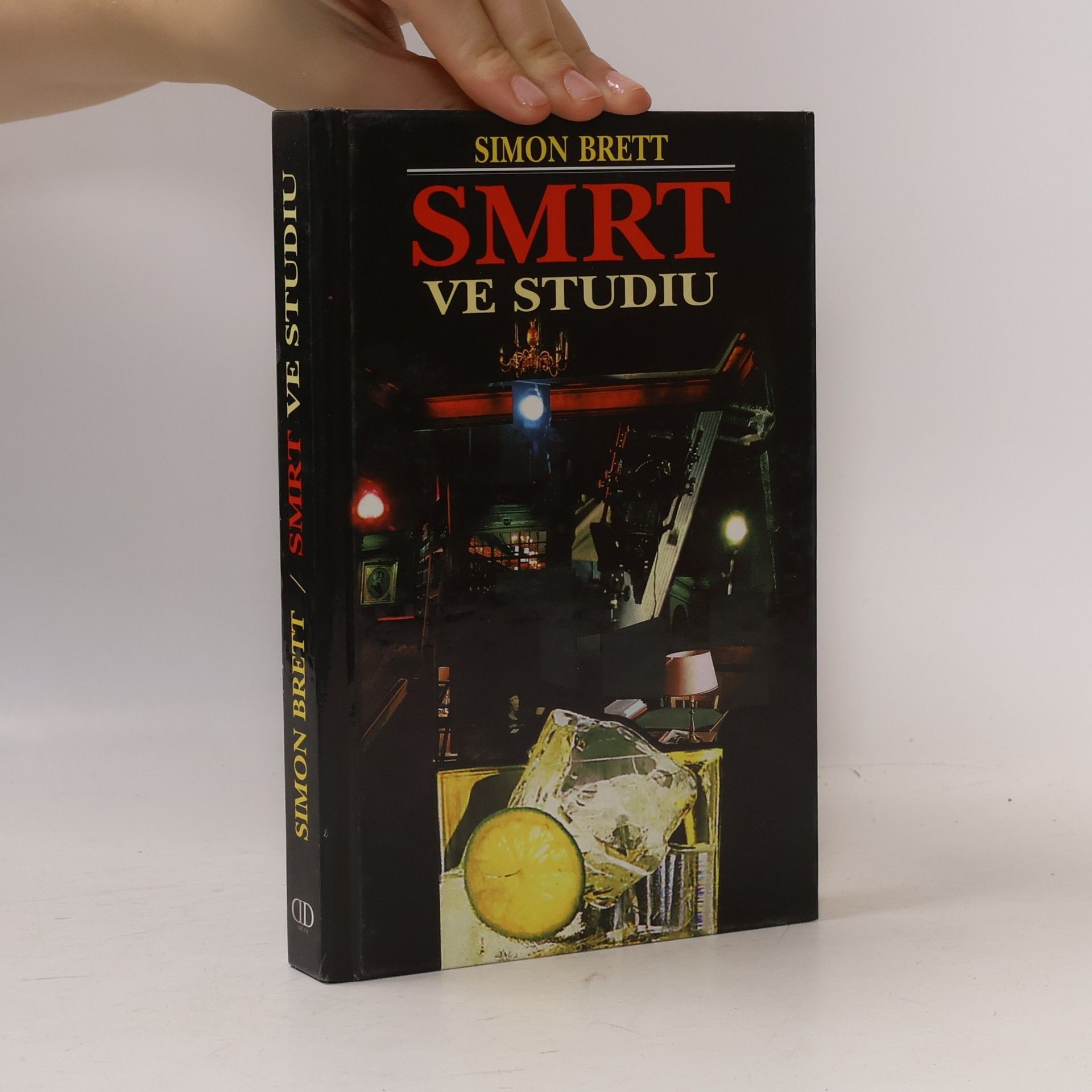 Simon Brett Smrt ve studiu