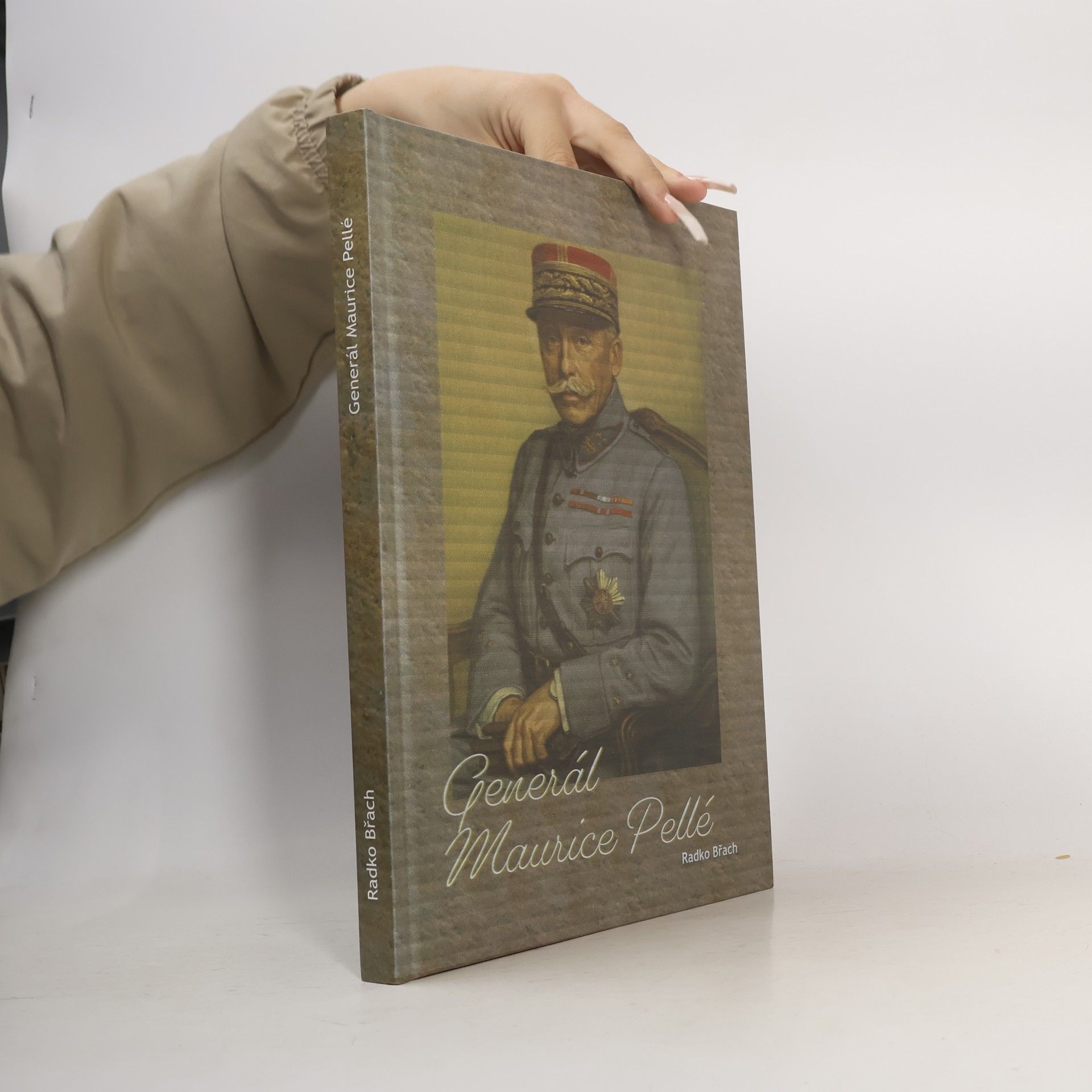 Radko Břach Generál Maurice Pellé