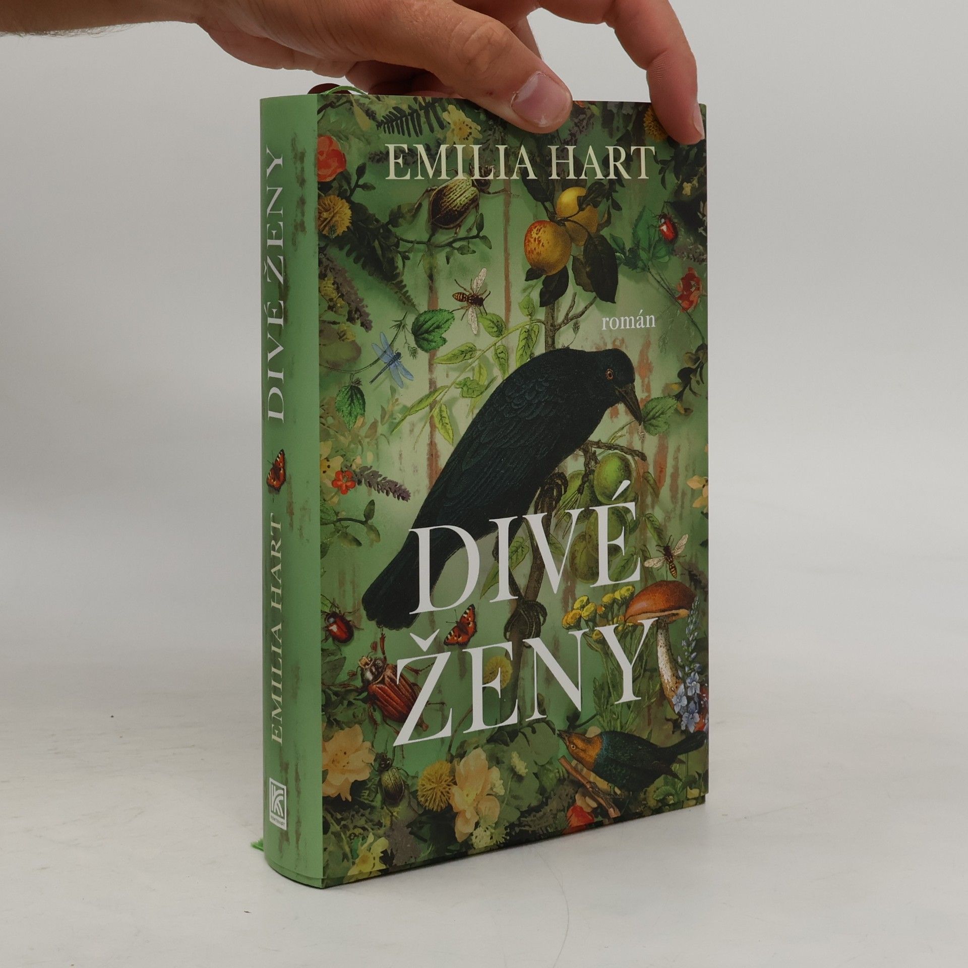 Emilia Hart Divé ženy