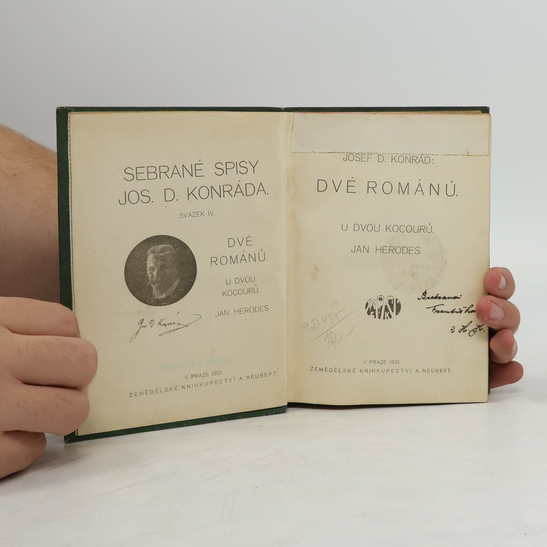 Josef D. Konrád Dvě románů