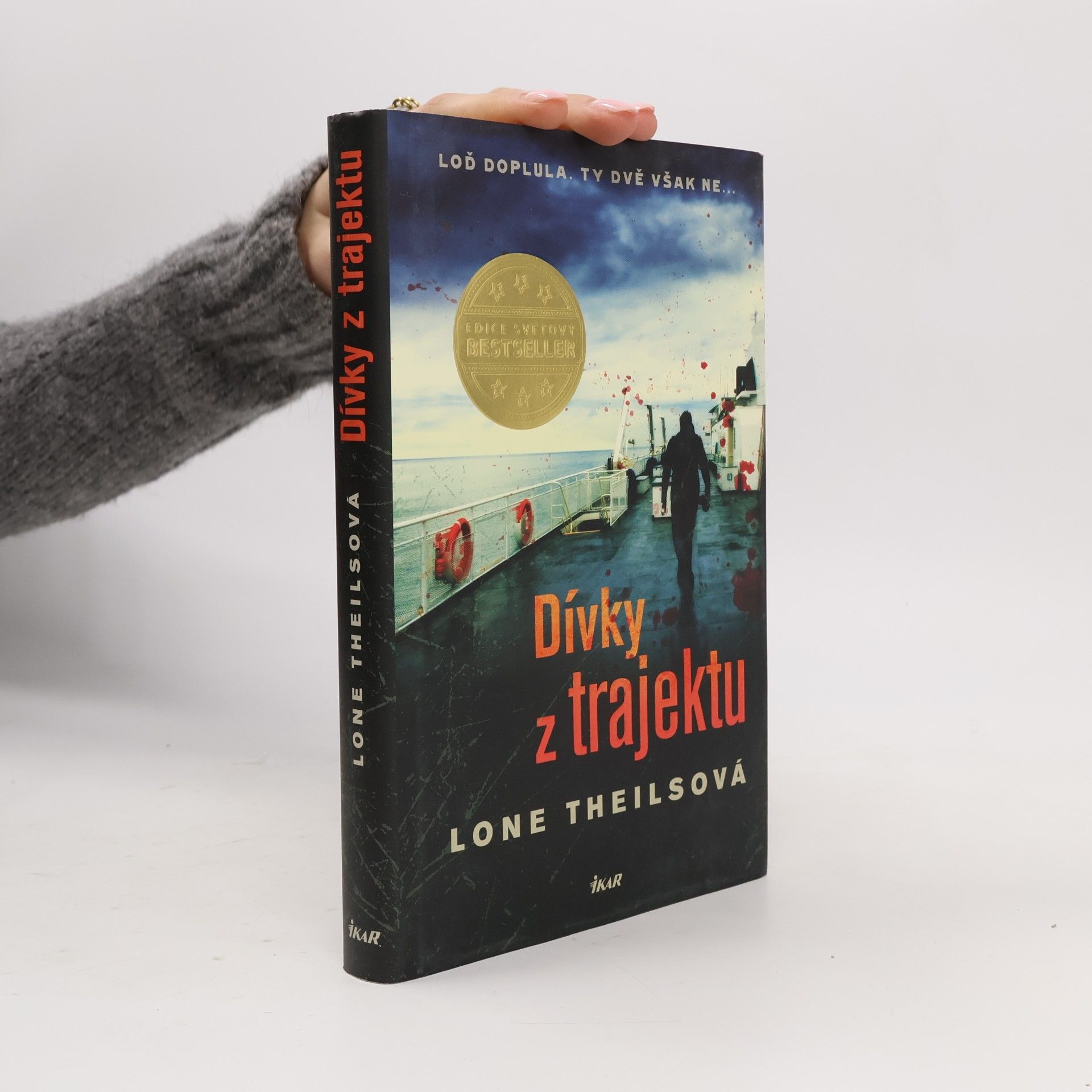 Lone Theils Dívky z trajektu