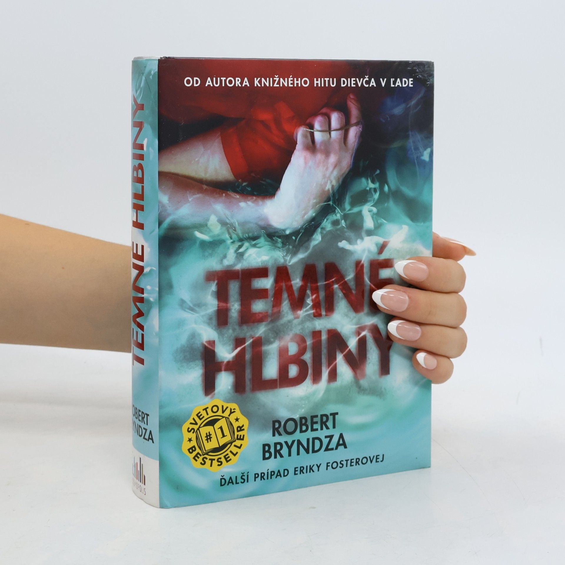 Robert Bryndza Temné hlbiny