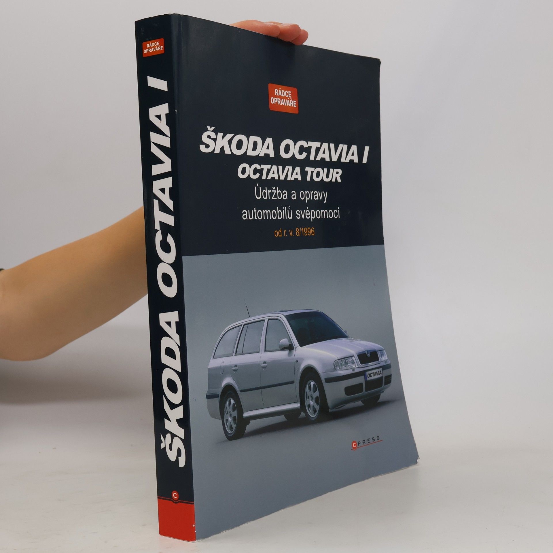 Various authors Škoda Octavia I