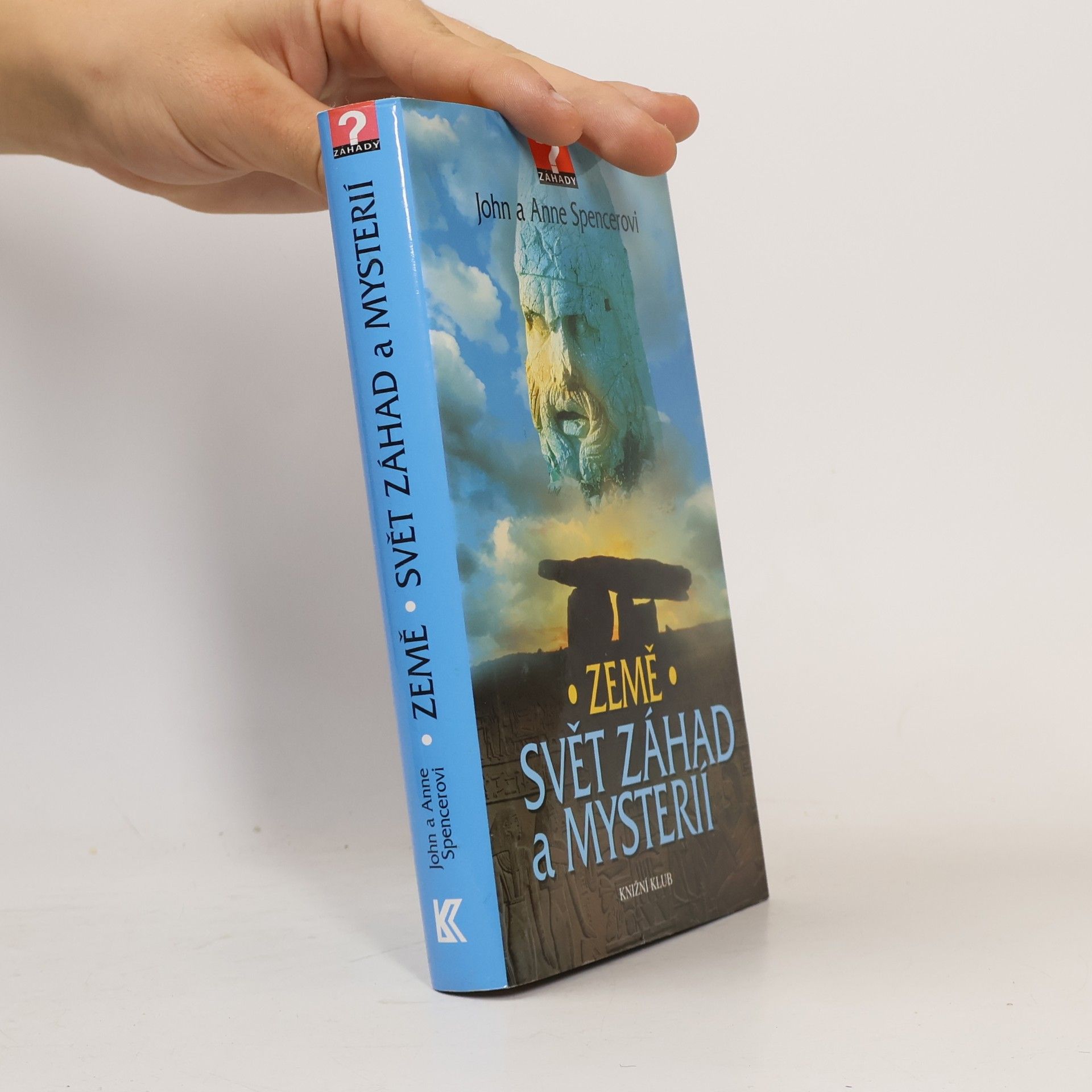 Země : svět záhad a mysterií