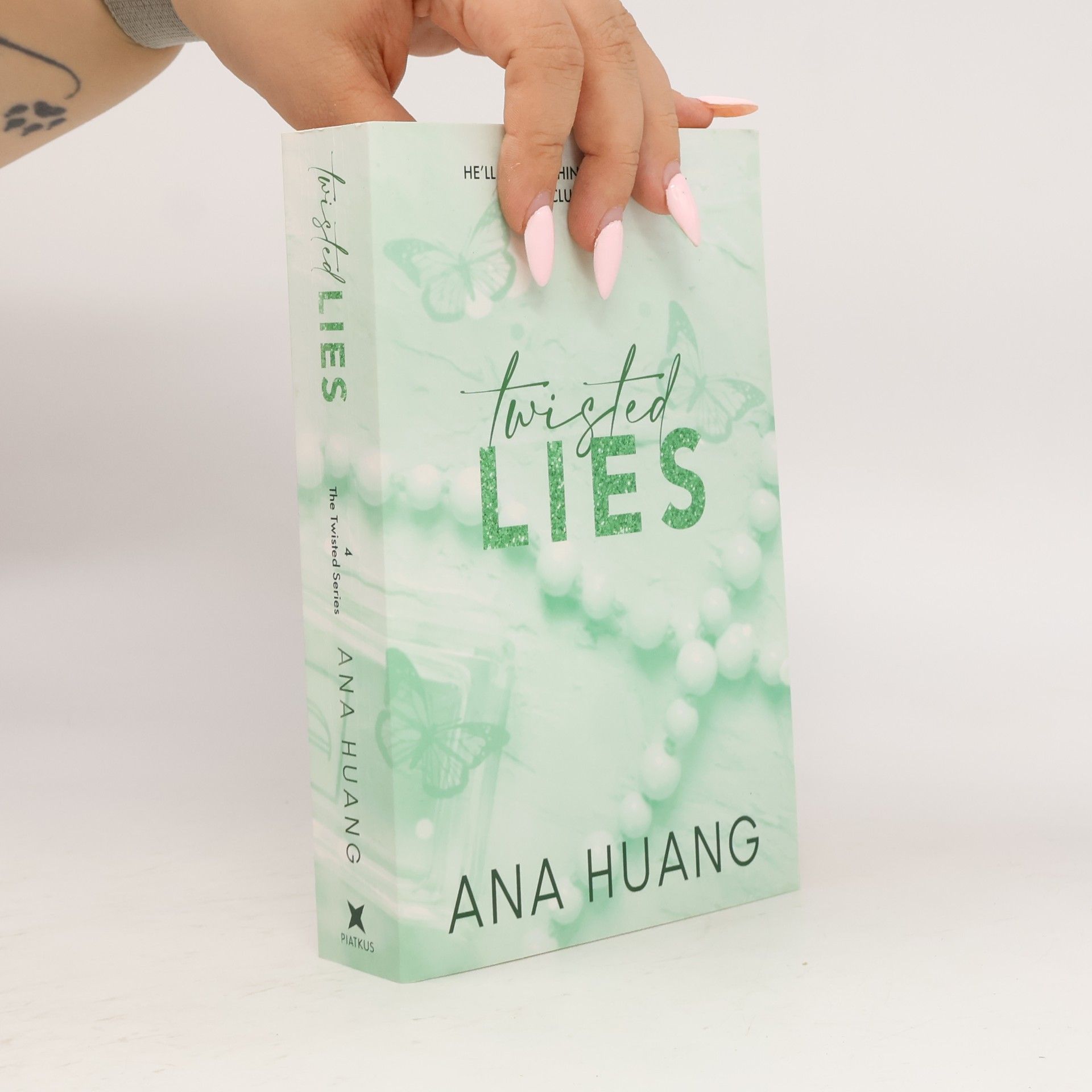 Ana Huang Twisted lies