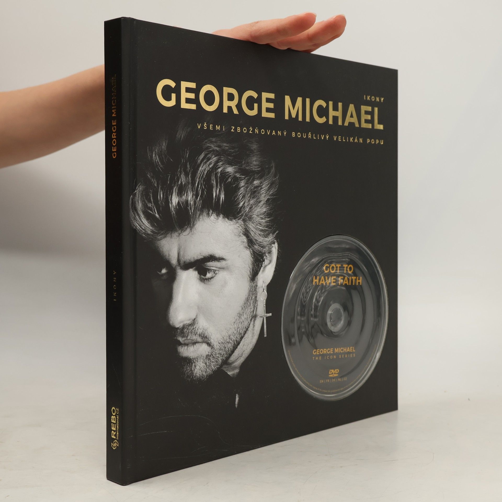 Glynis O. Hara George Michael : všemi zbožňovaný bouřlivý velikán popu
