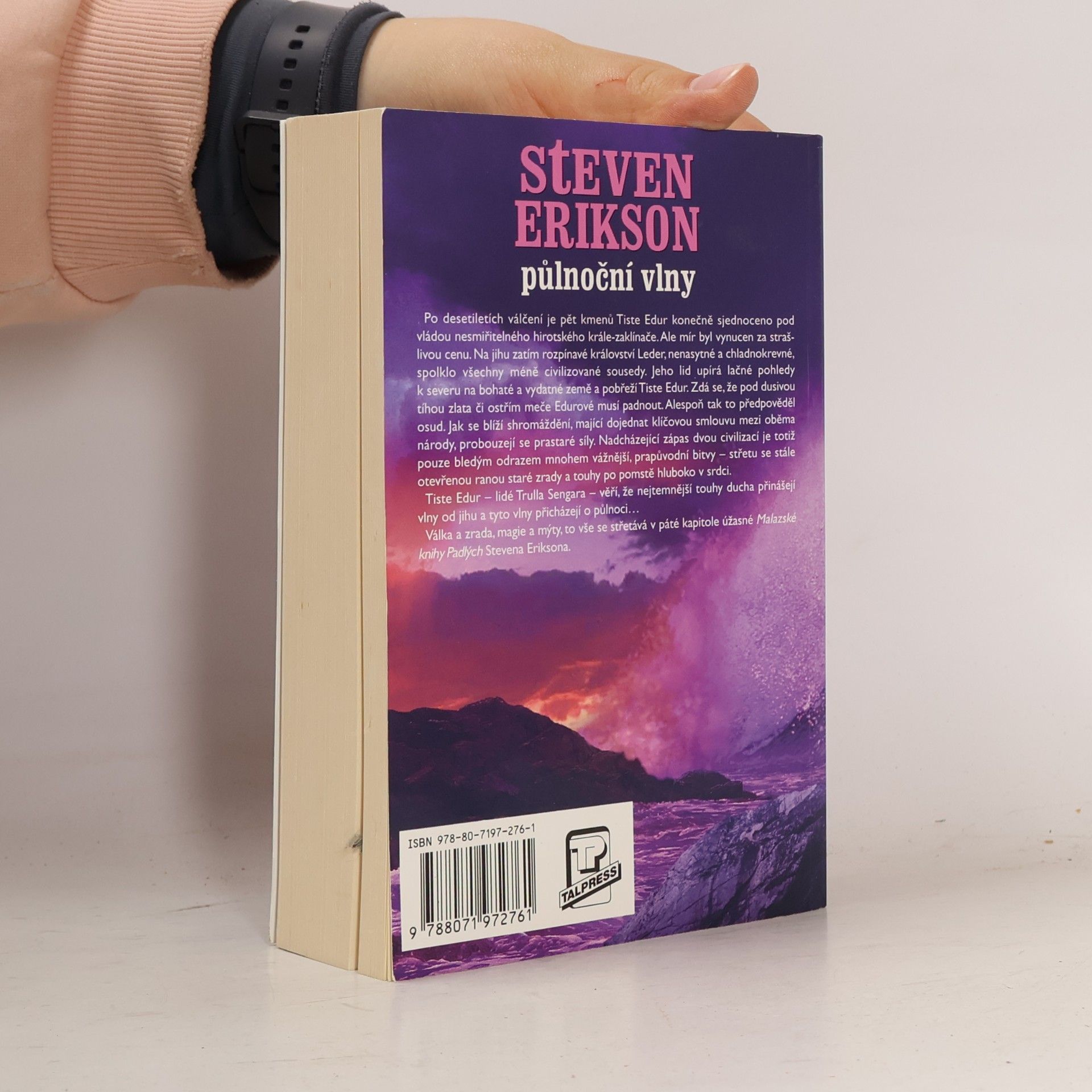 Steven Erikson Půlnoční vlny