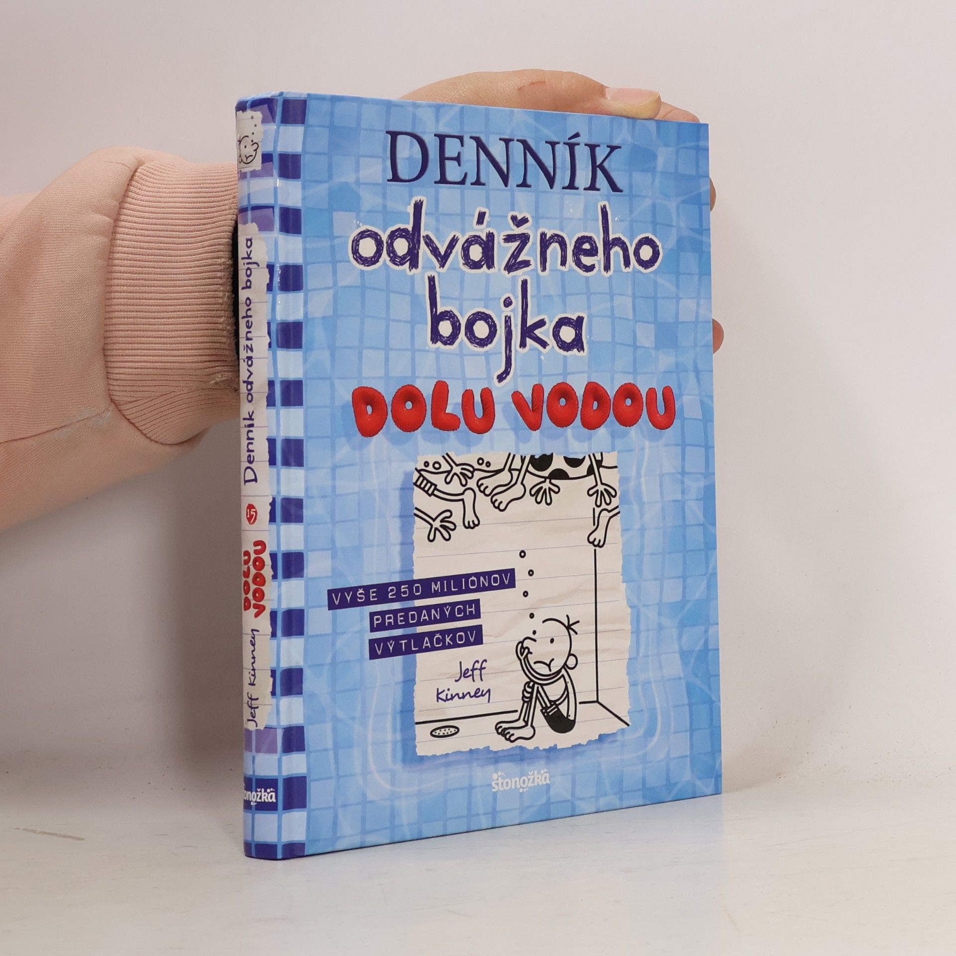 Jeff Kinney Denník odvážného bojka Dolu vodou