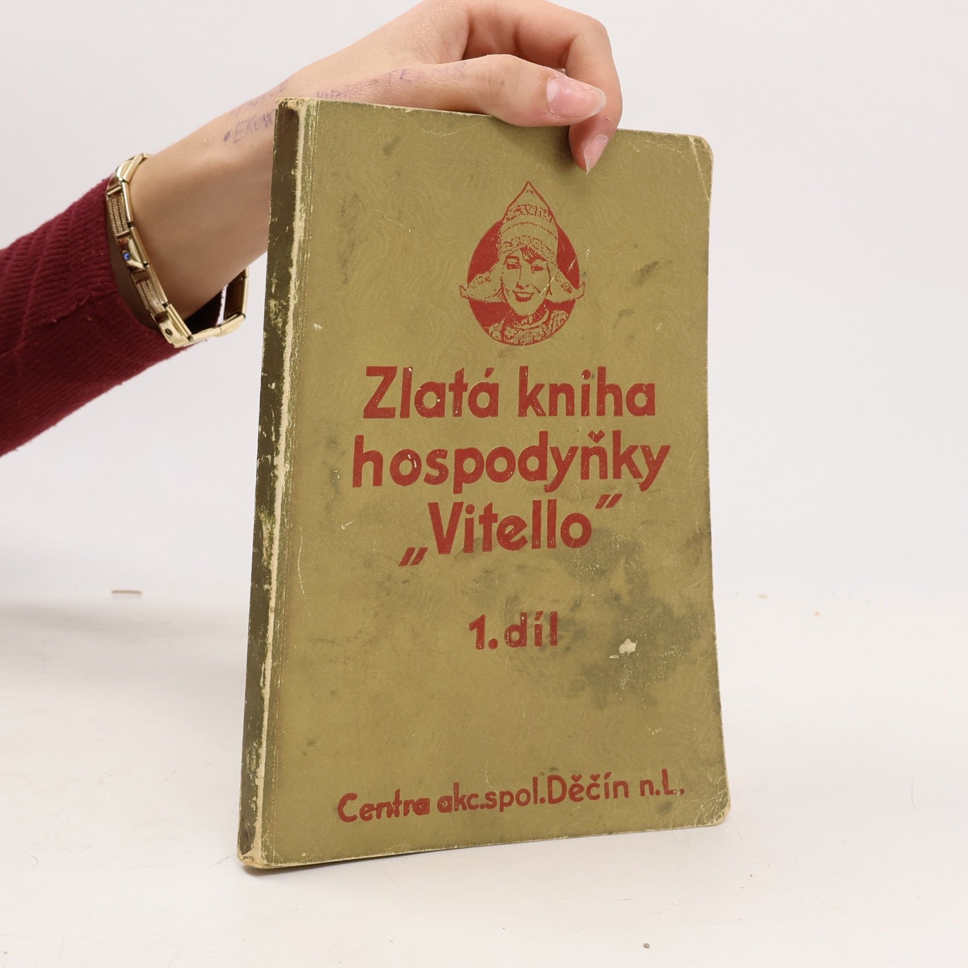 Autorenkollektiv Zlatá kniha hospodyňky ,,Vitello" 1