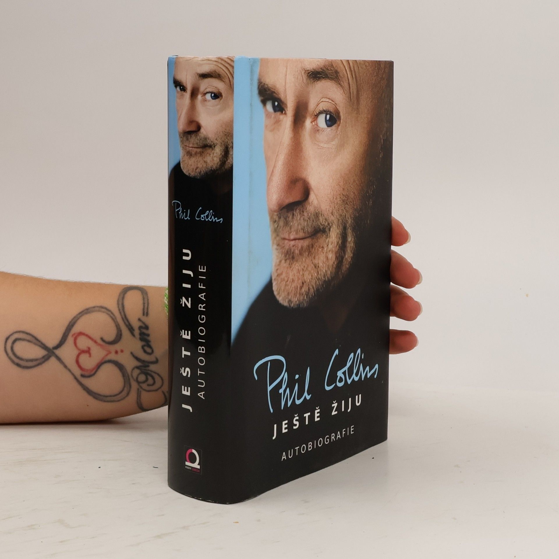 Phil Collins Ještě žiju : autobiografie
