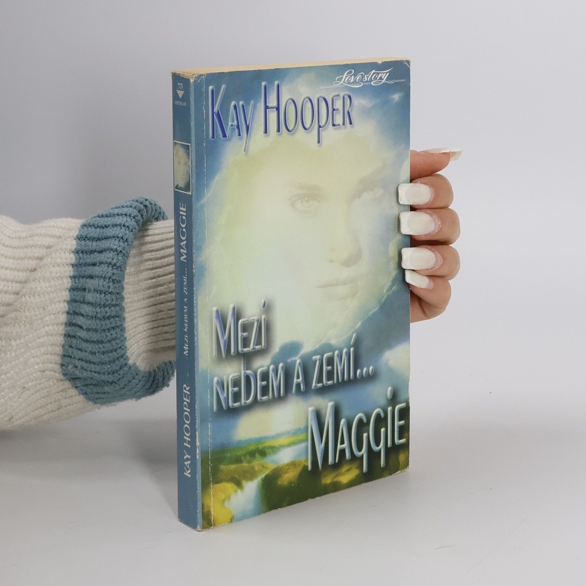 Kay Hooper Maggie