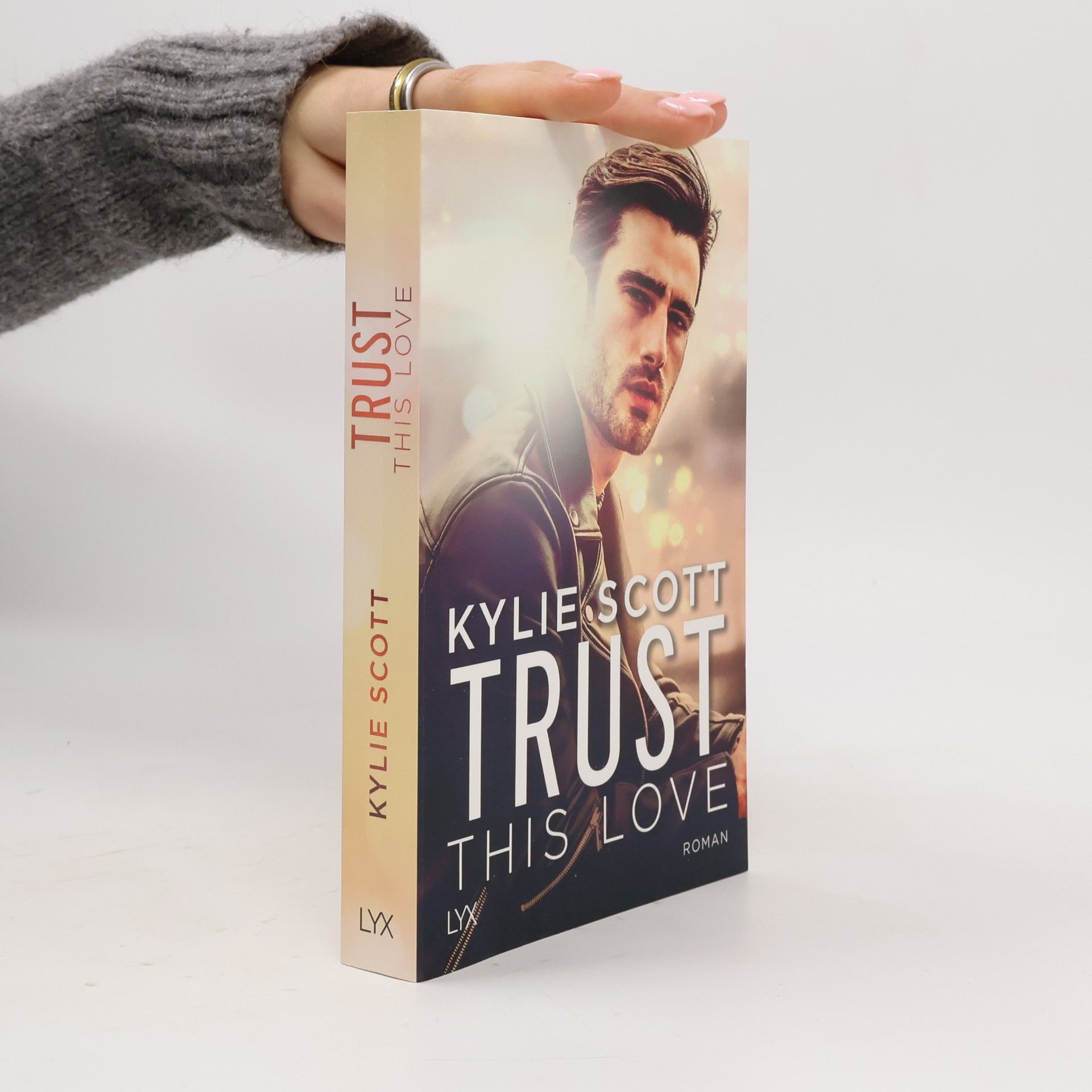 Kylie Scott Trust this love