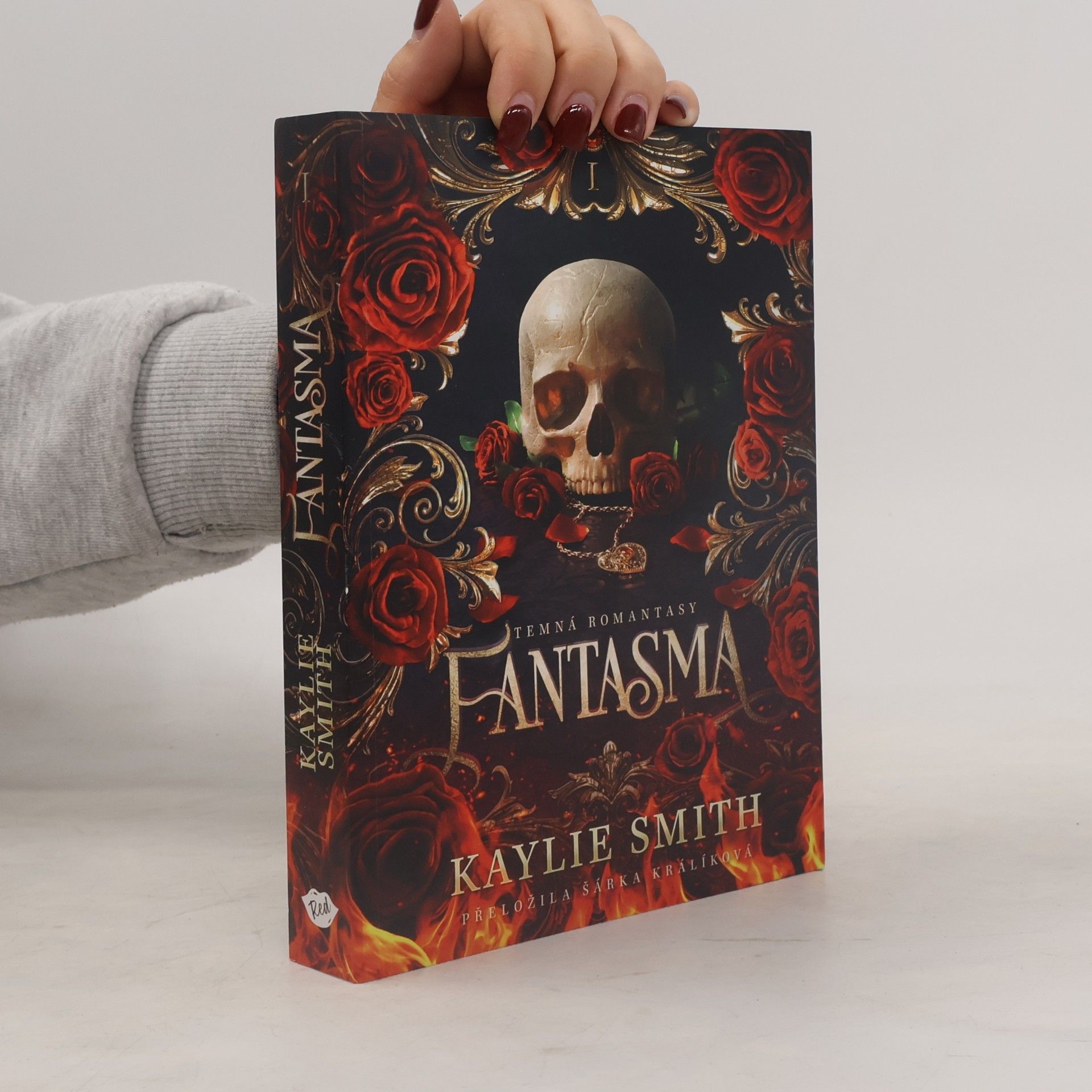 Kaylie Smith Hříšné hry. První díl, Fantasma