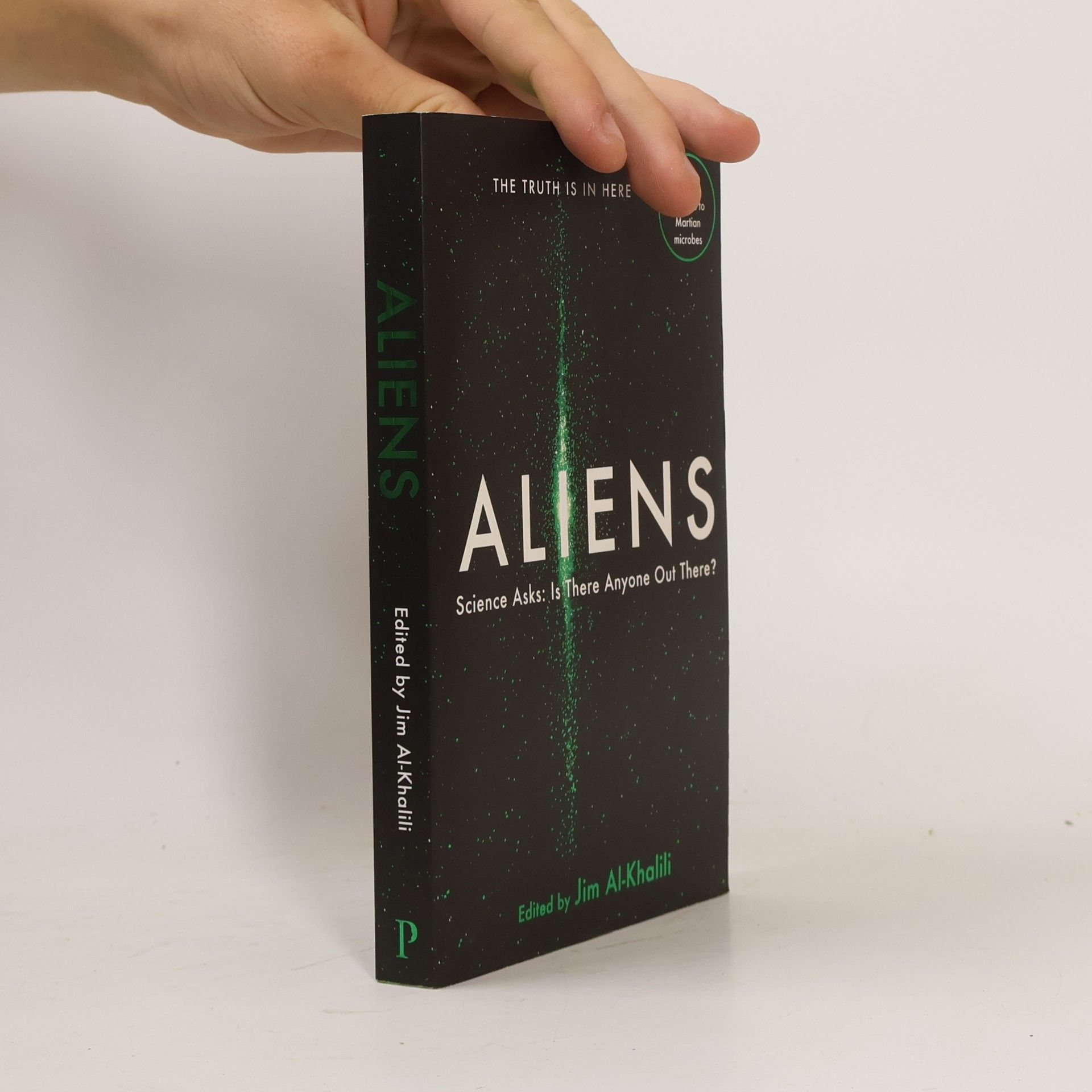 Aliens : science asks: Is anyone out there?