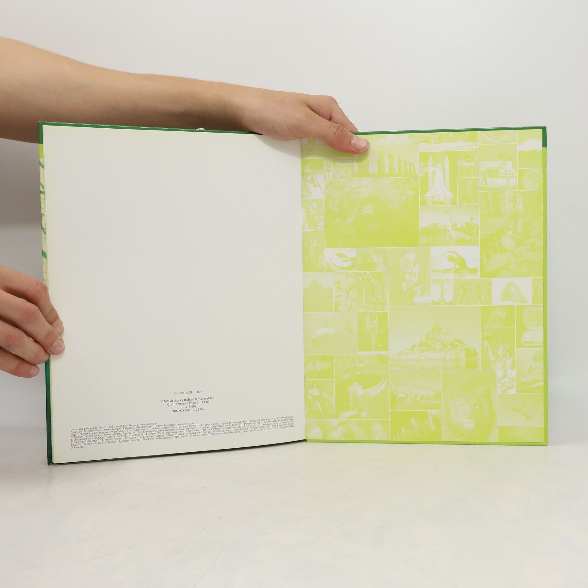 Collectif d'auteurs Dinosauři. Atlas pro mládež