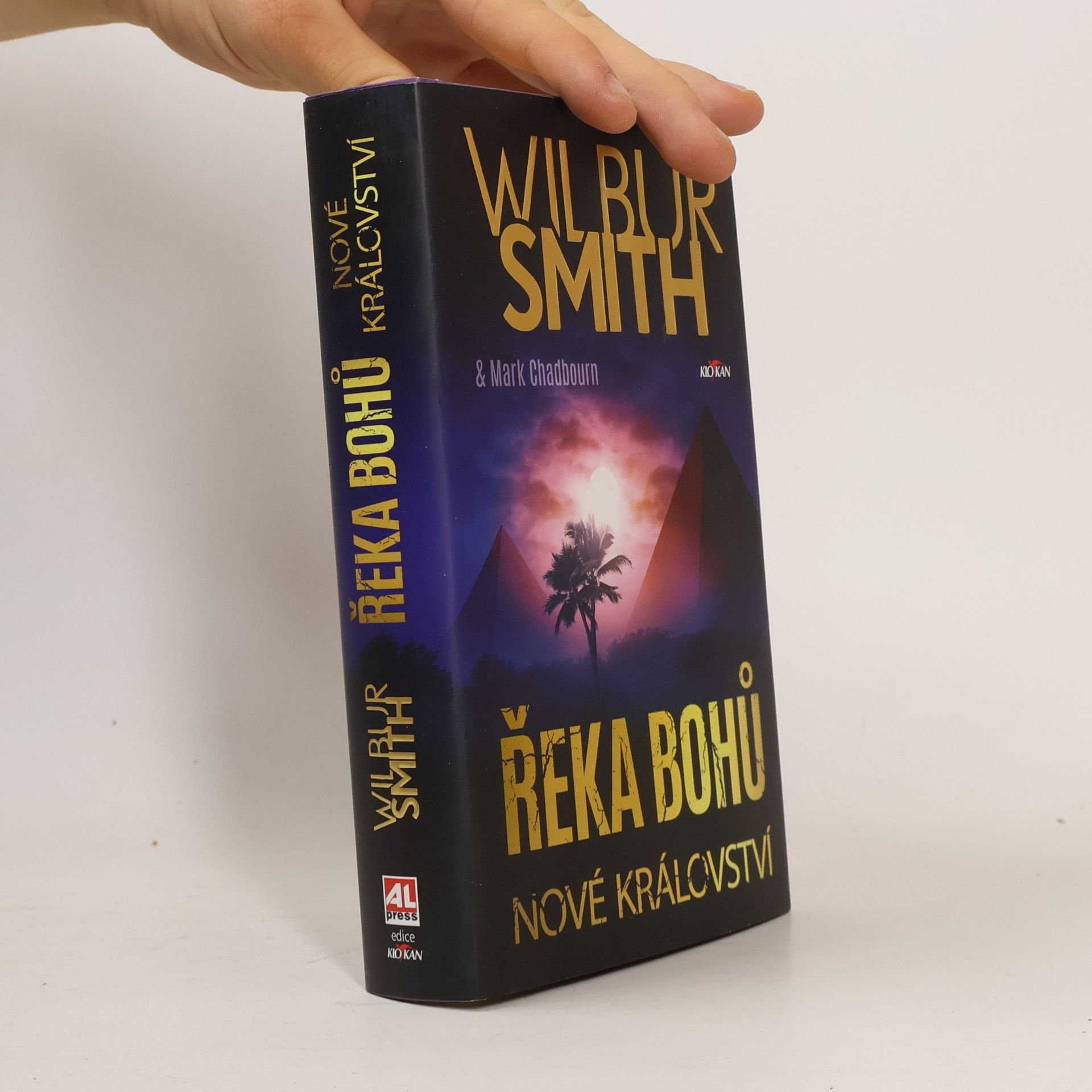 Wilbur Smith Řeka bohů. Nové království