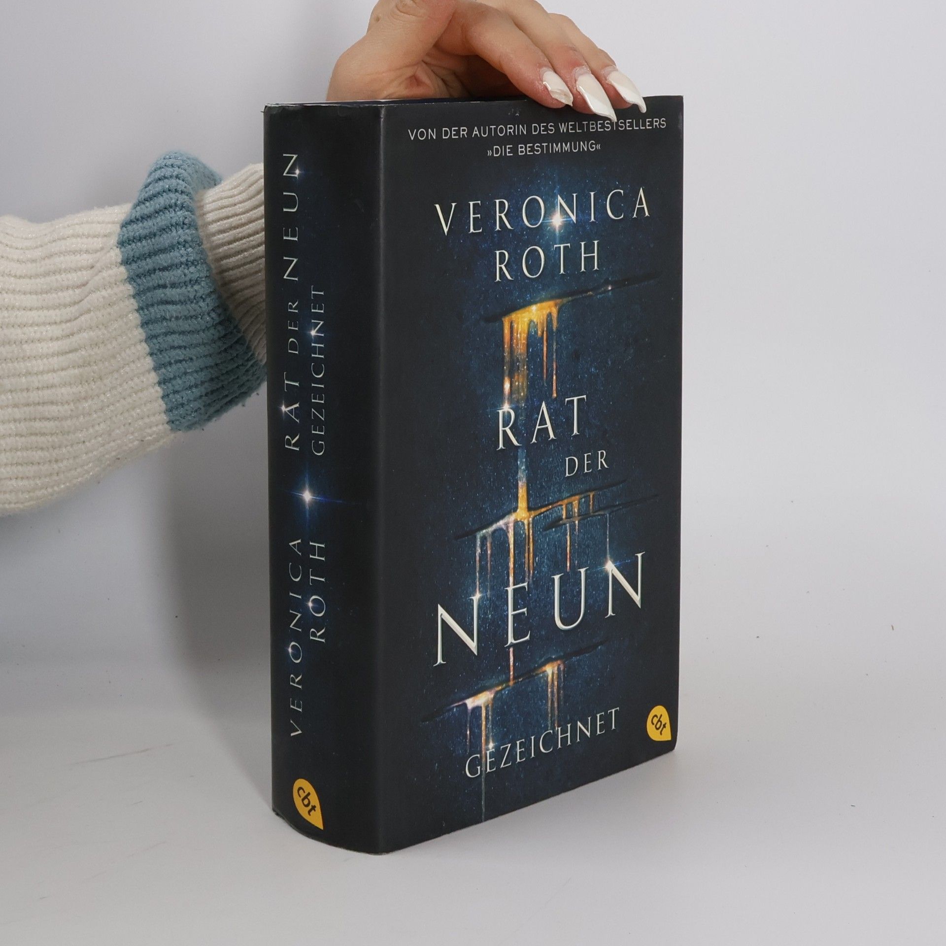 Veronica Rothová Rat der Neun - Gezeichnet