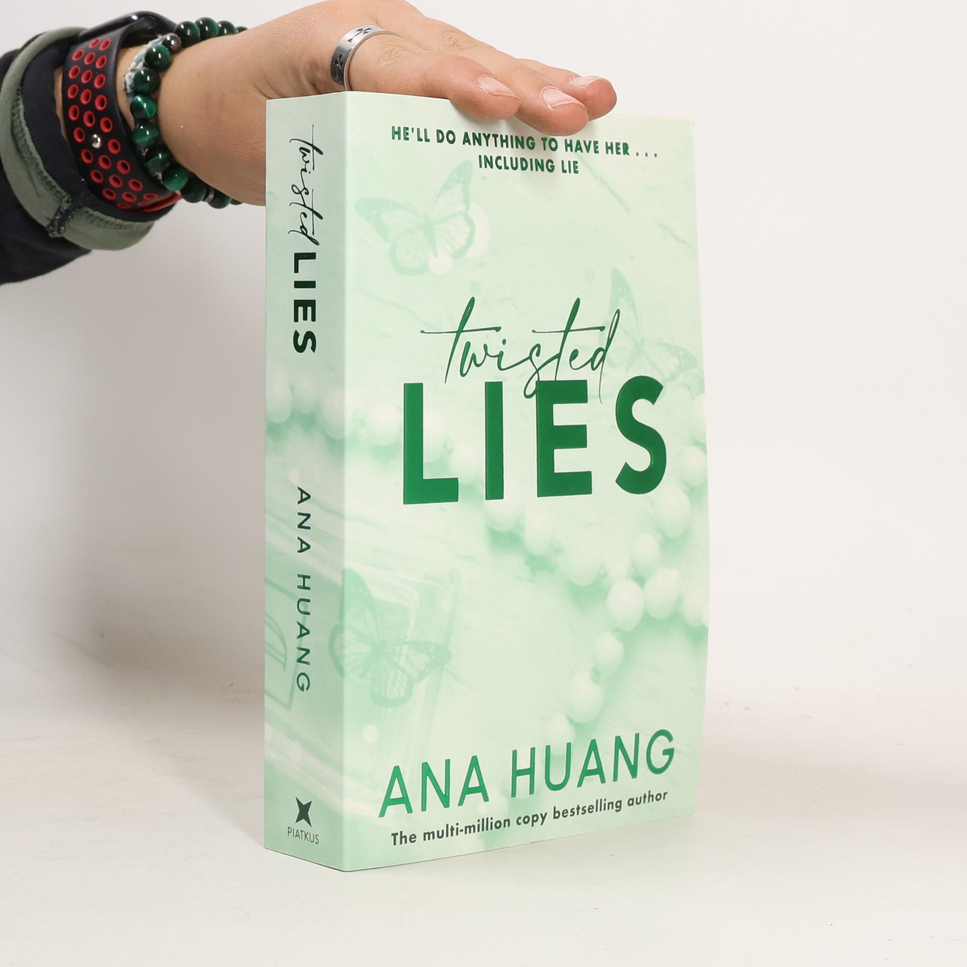 Ana Huang Twisted lies