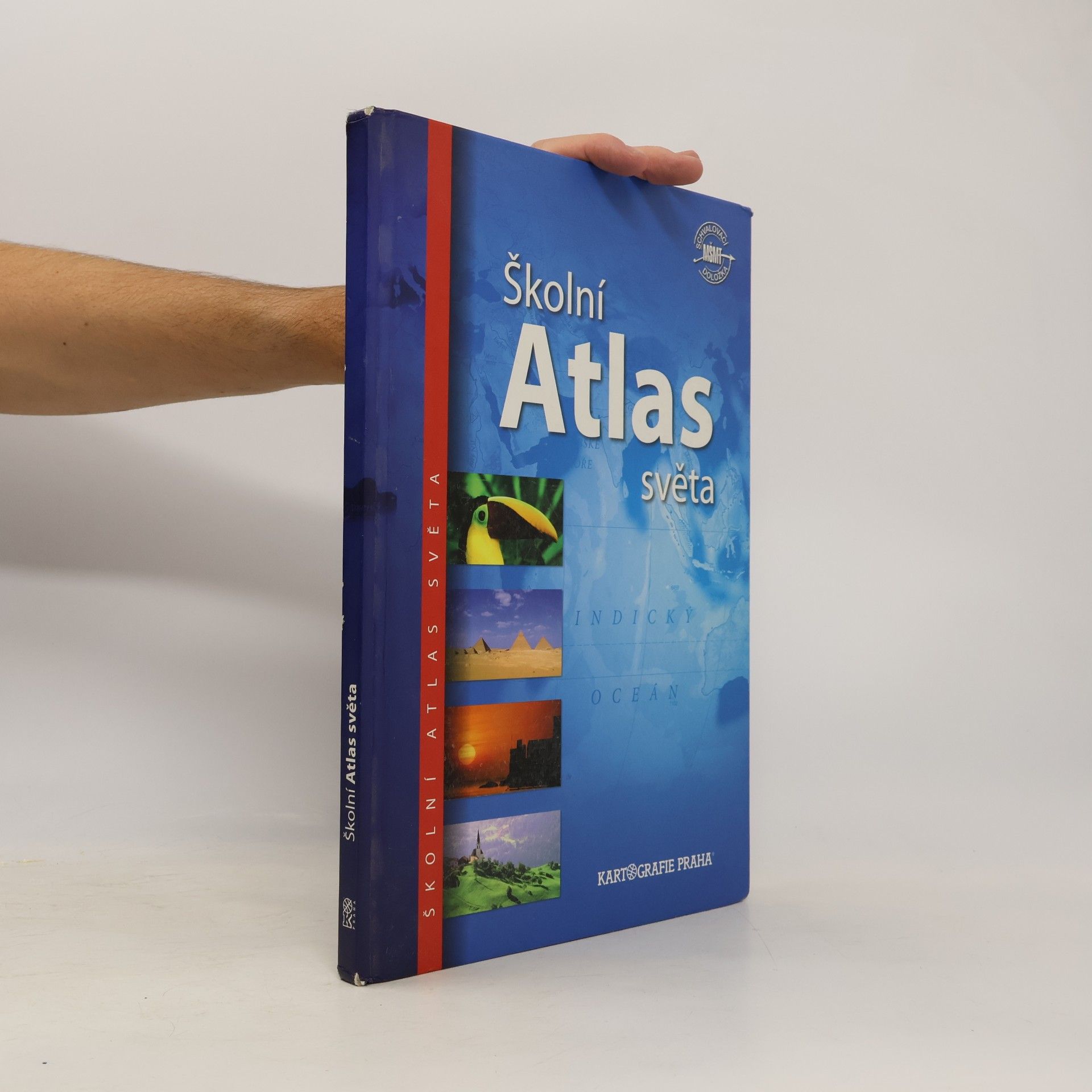 Kolektiv autorů Školní atlas světa