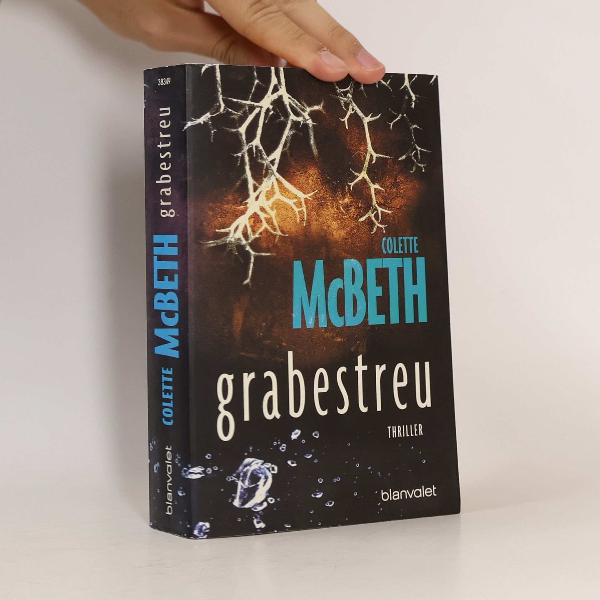 Colette McBeth Grabestreu